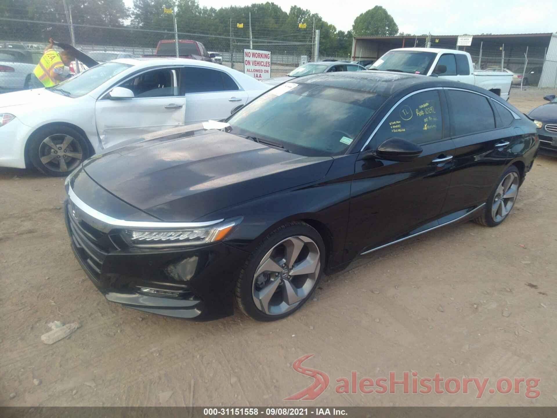 1HGCV1F95JA103132 2018 HONDA ACCORD SEDAN