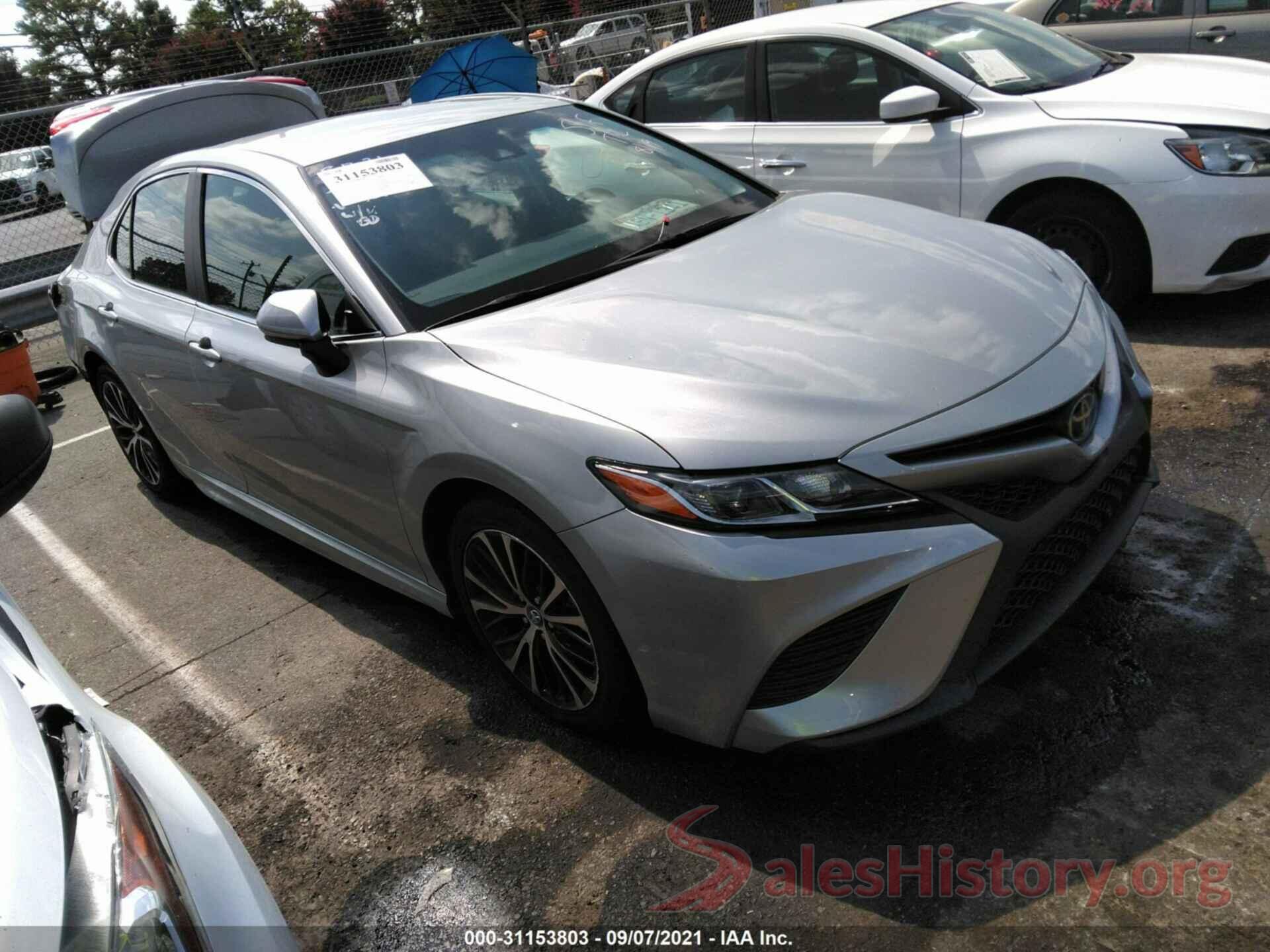 4T1B11HK9JU564284 2018 TOYOTA CAMRY