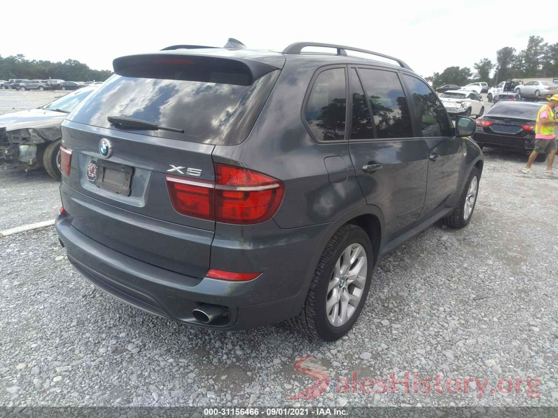 5UXZV4C59BL410349 2011 BMW X5