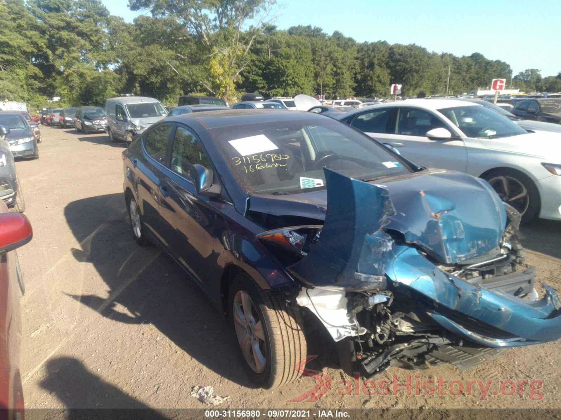 KMHDH4AE5GU601477 2016 HYUNDAI ELANTRA