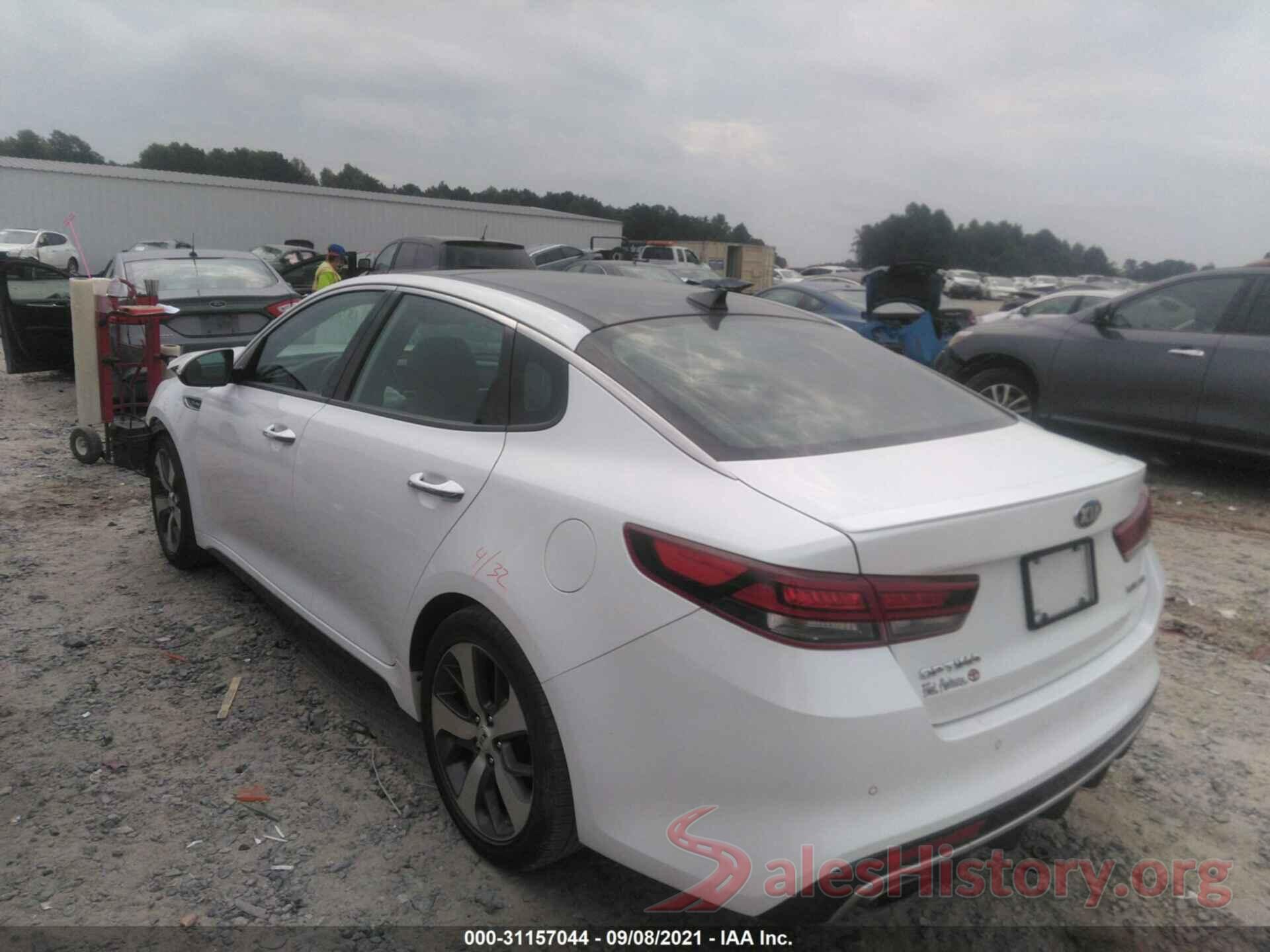 5XXGW4L21GG010983 2016 KIA OPTIMA