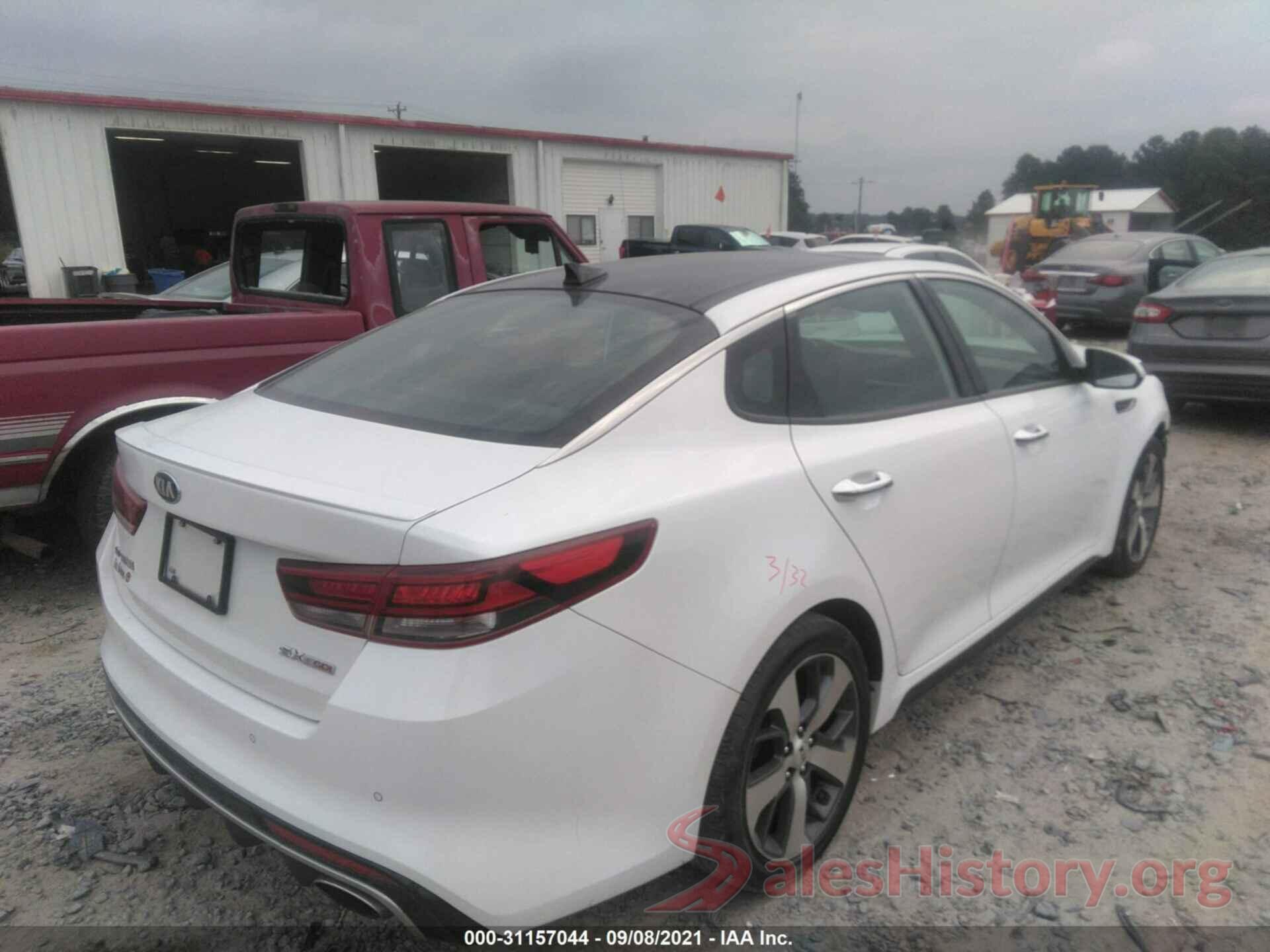 5XXGW4L21GG010983 2016 KIA OPTIMA