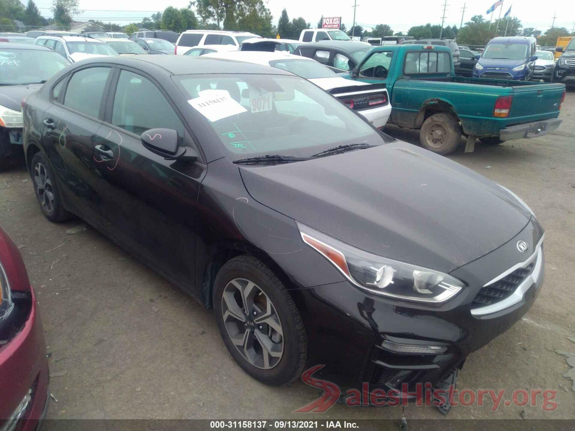 3KPF24AD2KE074527 2019 KIA FORTE