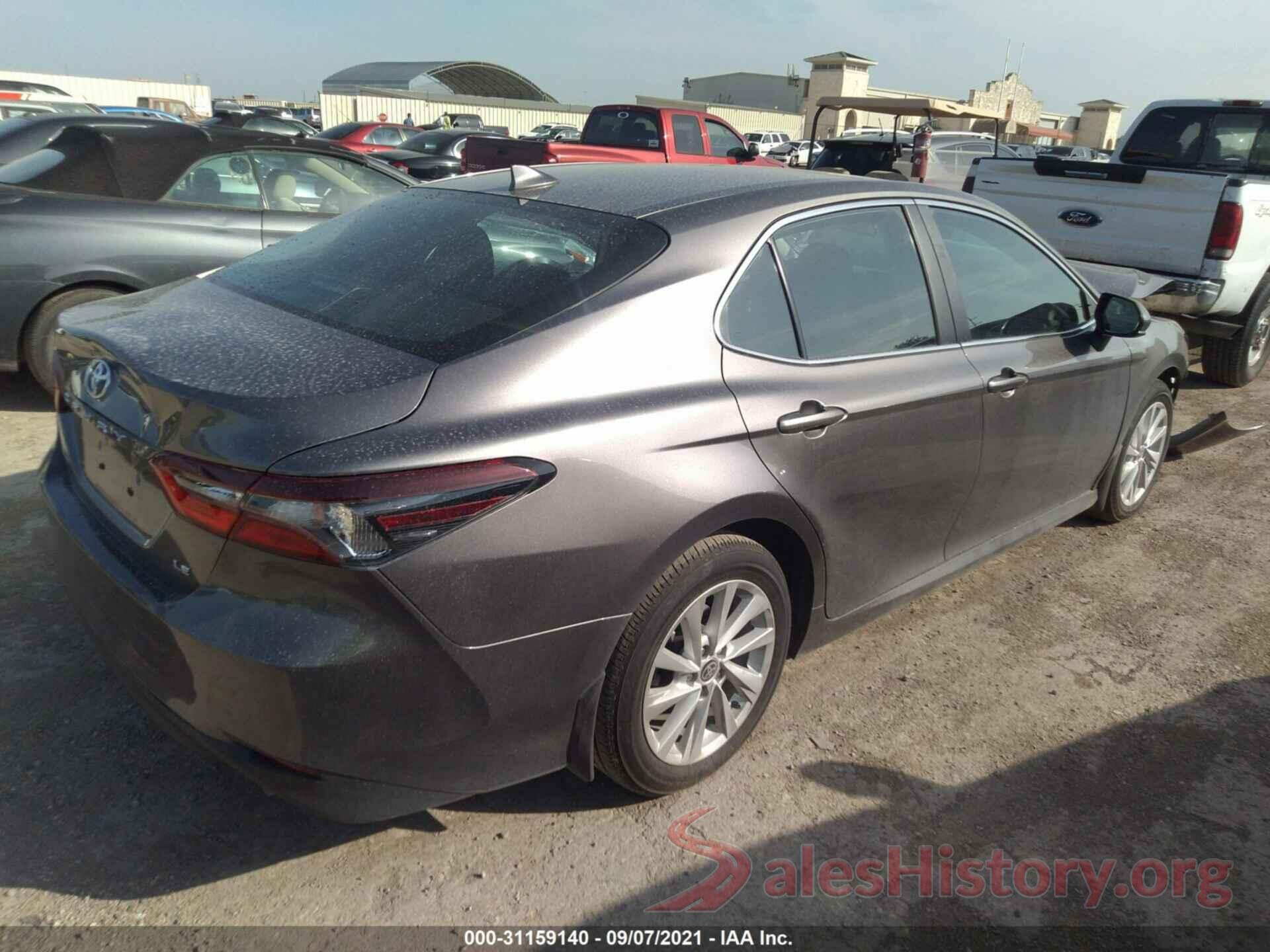 4T1C11AK1MU458382 2021 TOYOTA CAMRY