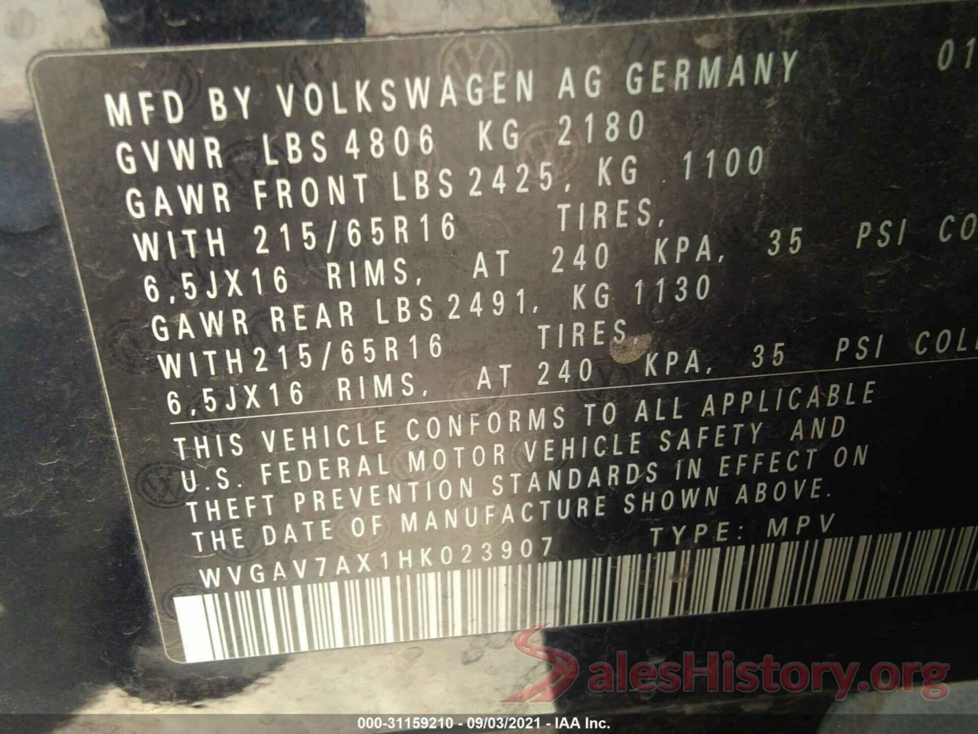 WVGAV7AX1HK023907 2017 VOLKSWAGEN TIGUAN