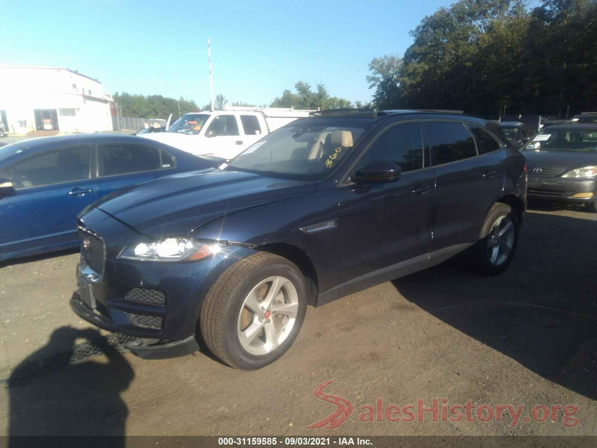 SADCJ2BV1HA084452 2017 JAGUAR F-PACE