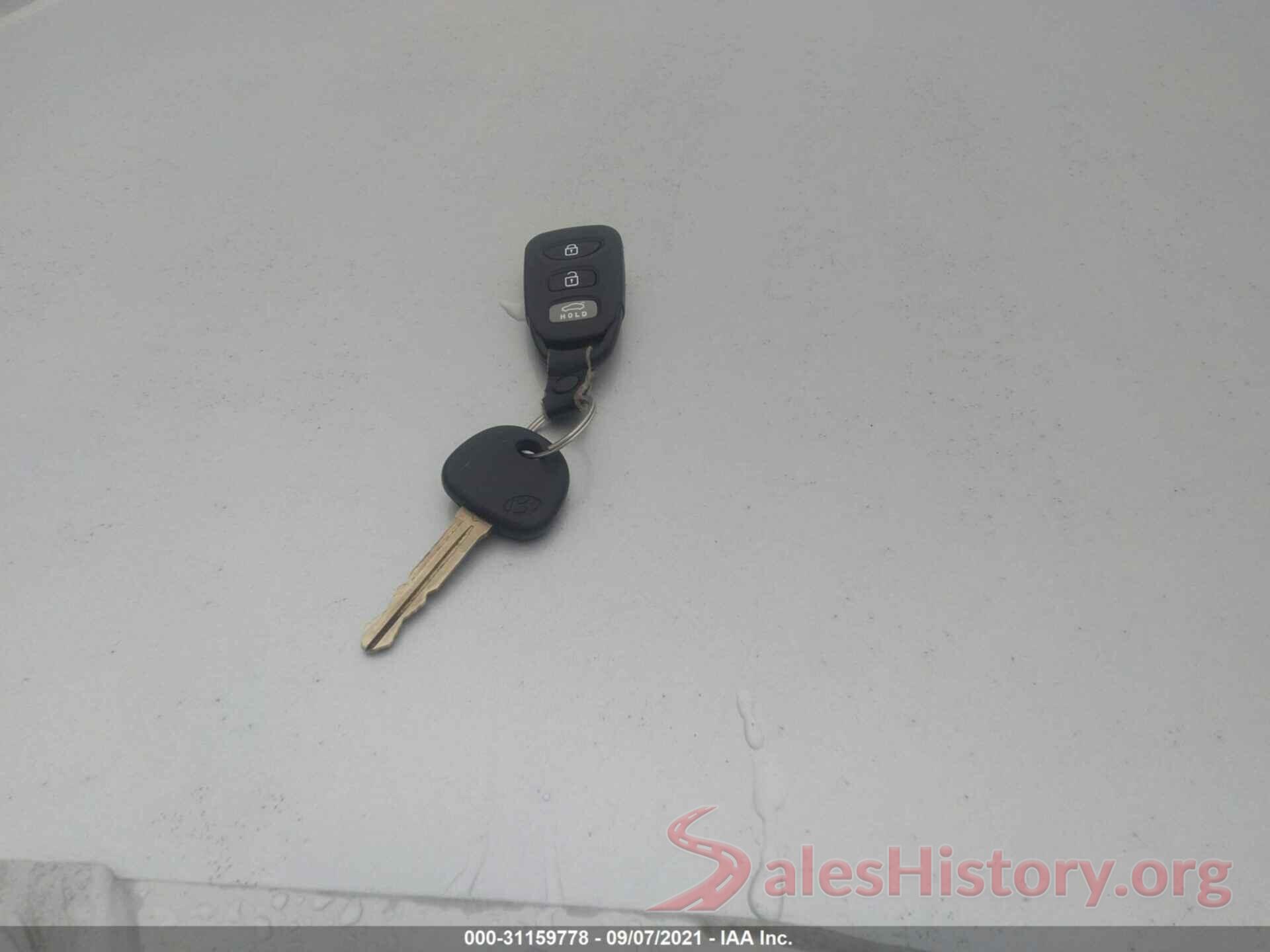 5NPDH4AE6GH784287 2016 HYUNDAI ELANTRA