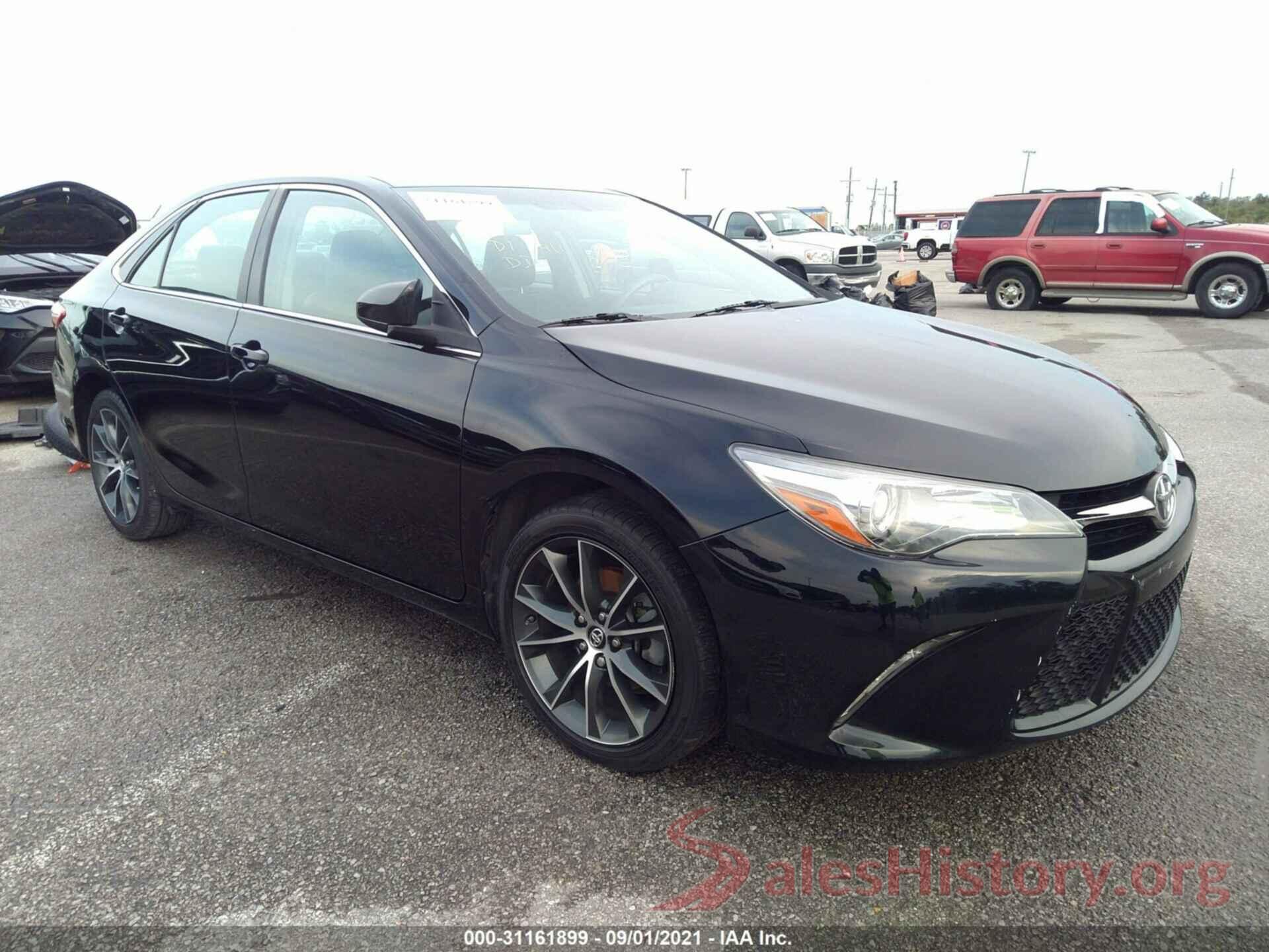 4T1BF1FK0HU704236 2017 TOYOTA CAMRY