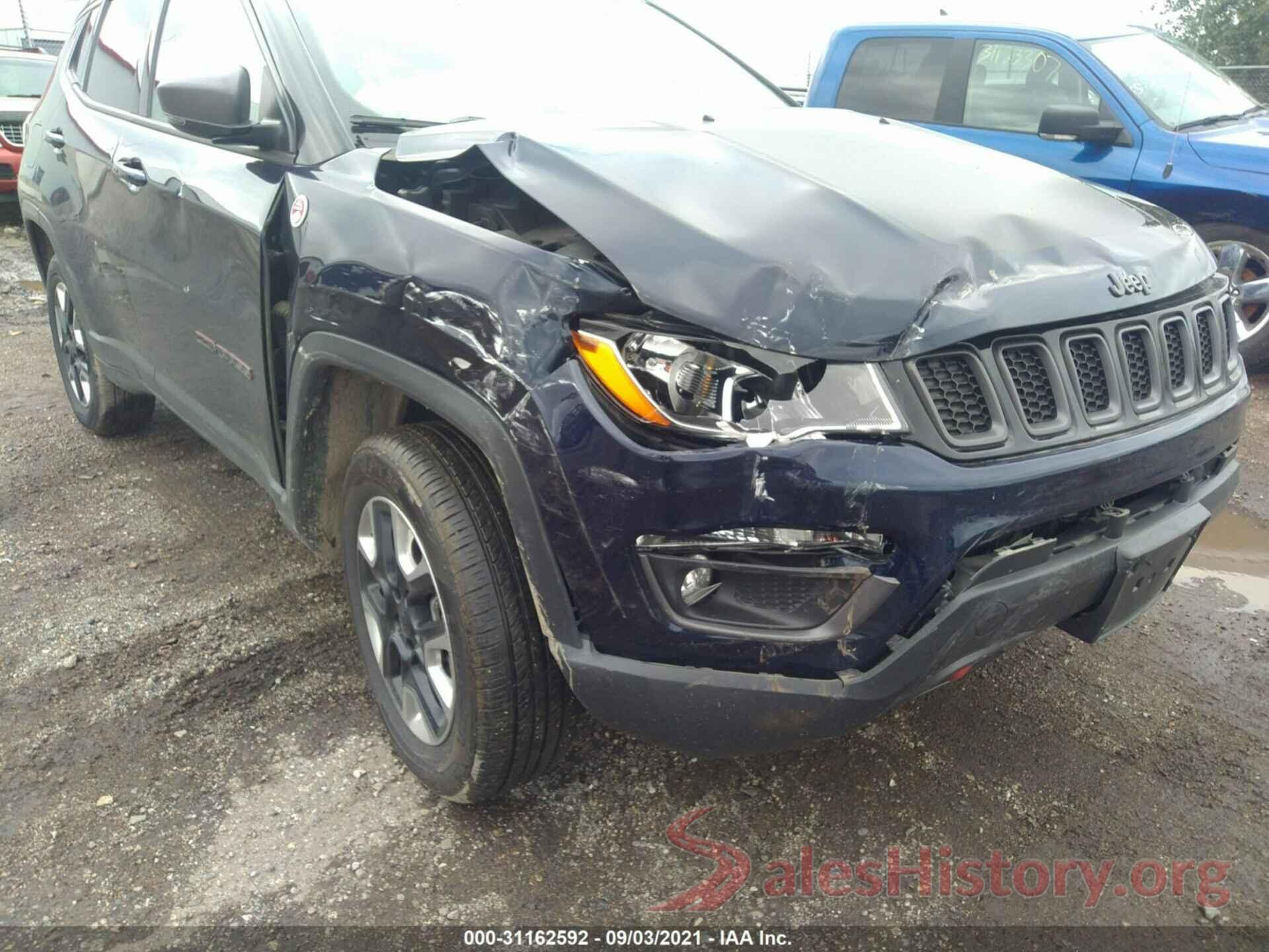 3C4NJDDB6JT210483 2018 JEEP COMPASS