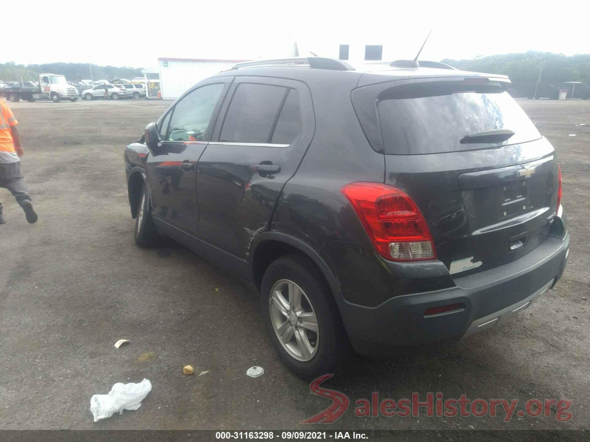 3GNCJPSB5GL213810 2016 CHEVROLET TRAX