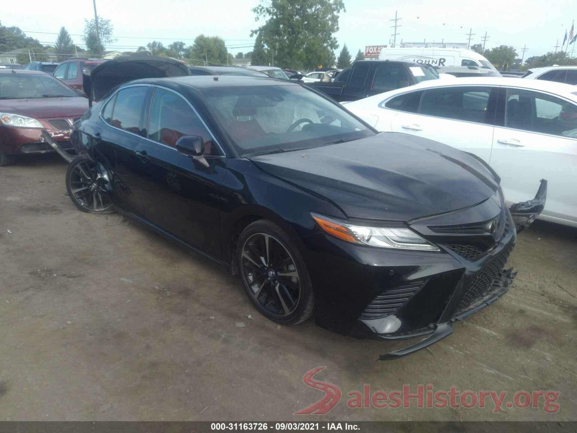 4T1B61HK8JU057328 2018 TOYOTA CAMRY