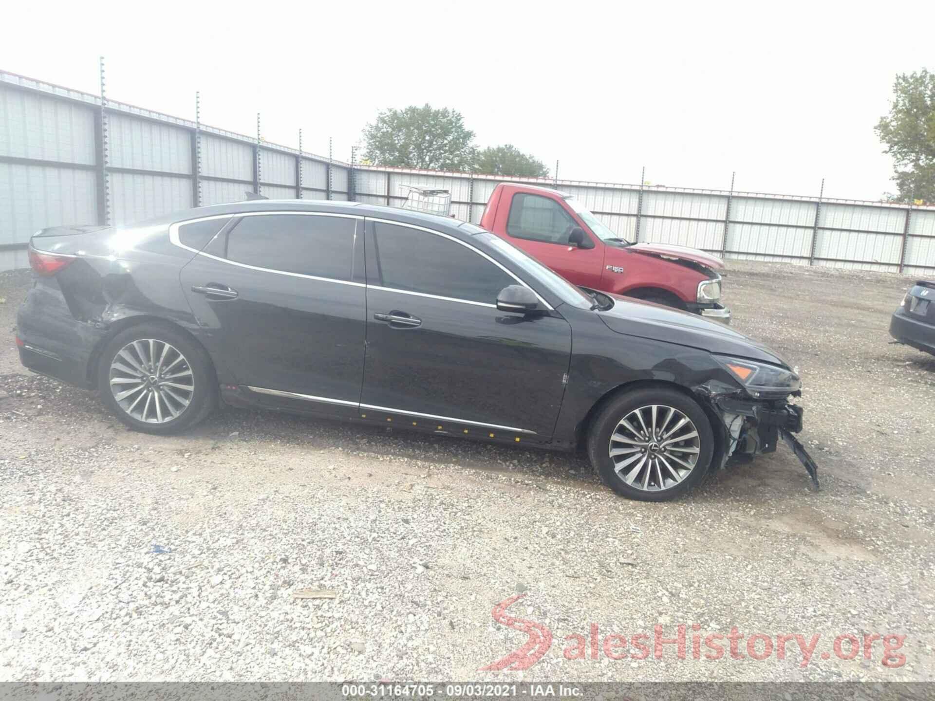 KNALC4J1XH5039547 2017 KIA CADENZA