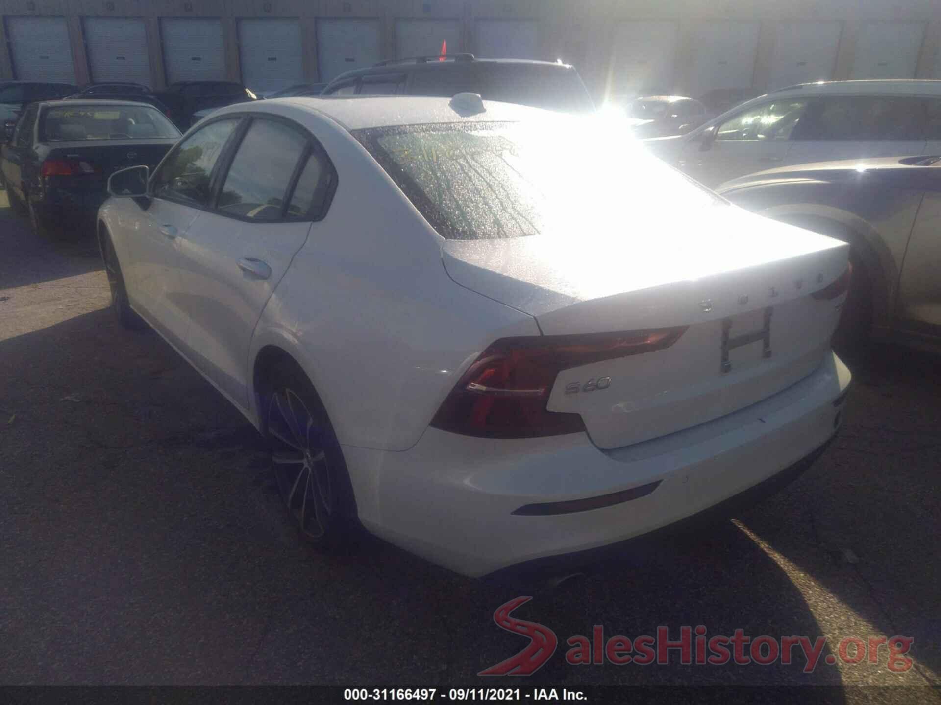 7JRA22TK9MG094661 2021 VOLVO S60