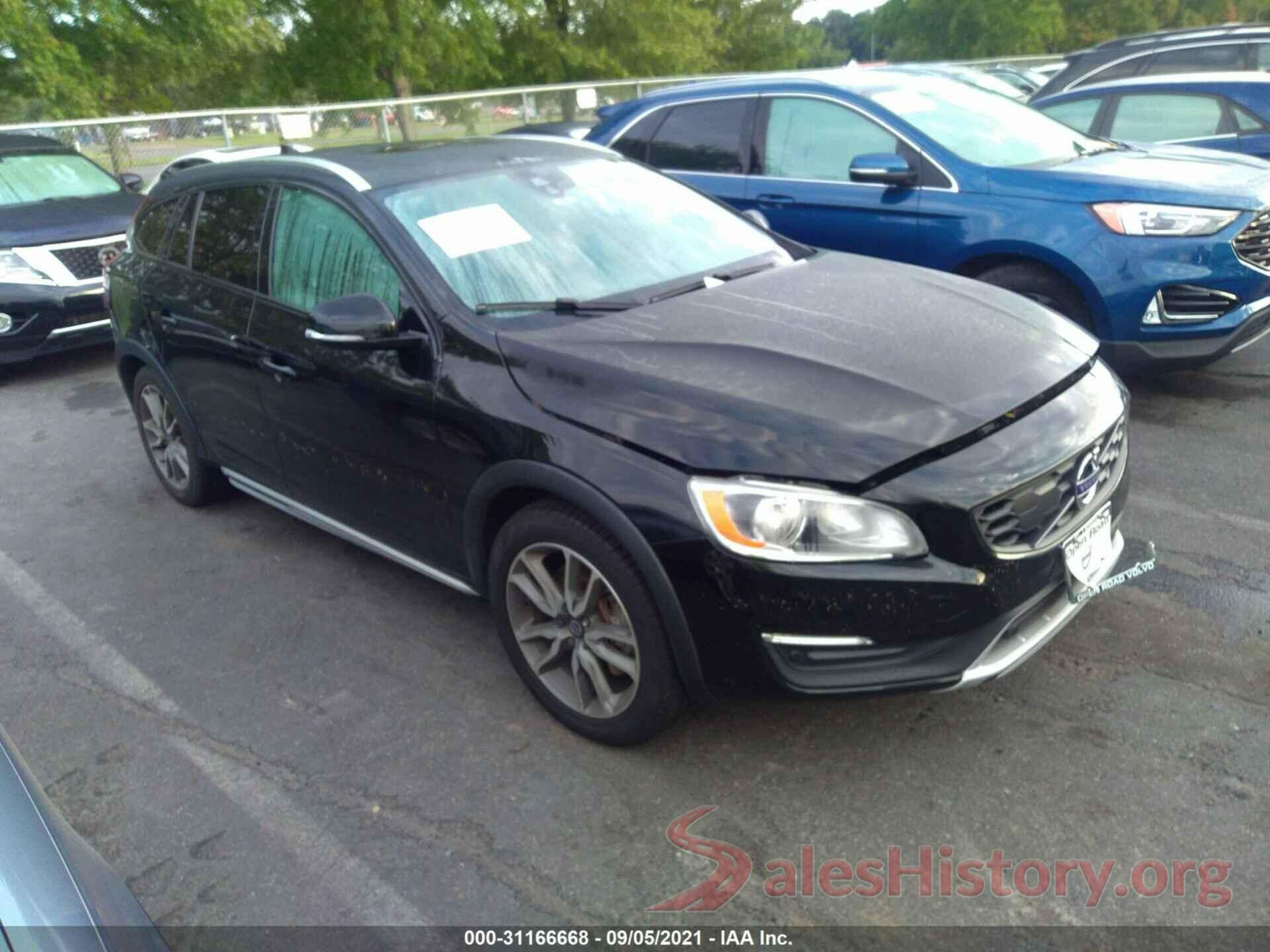 YV440MWKXH1037237 2017 VOLVO V60 CROSS COUNTRY