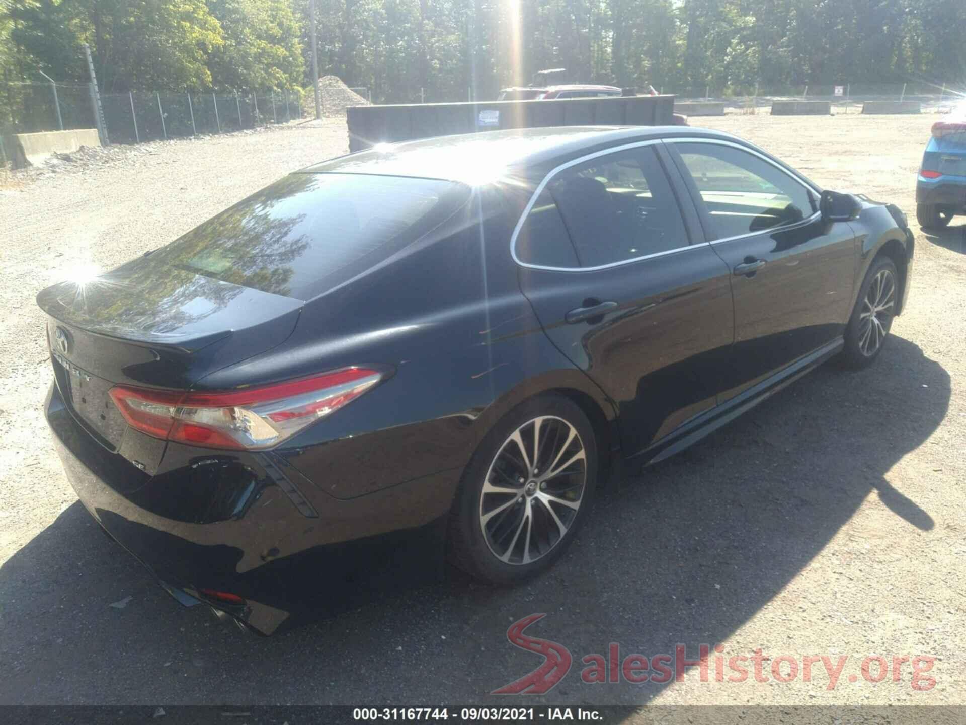 JTNB11HK1J3009772 2018 TOYOTA CAMRY