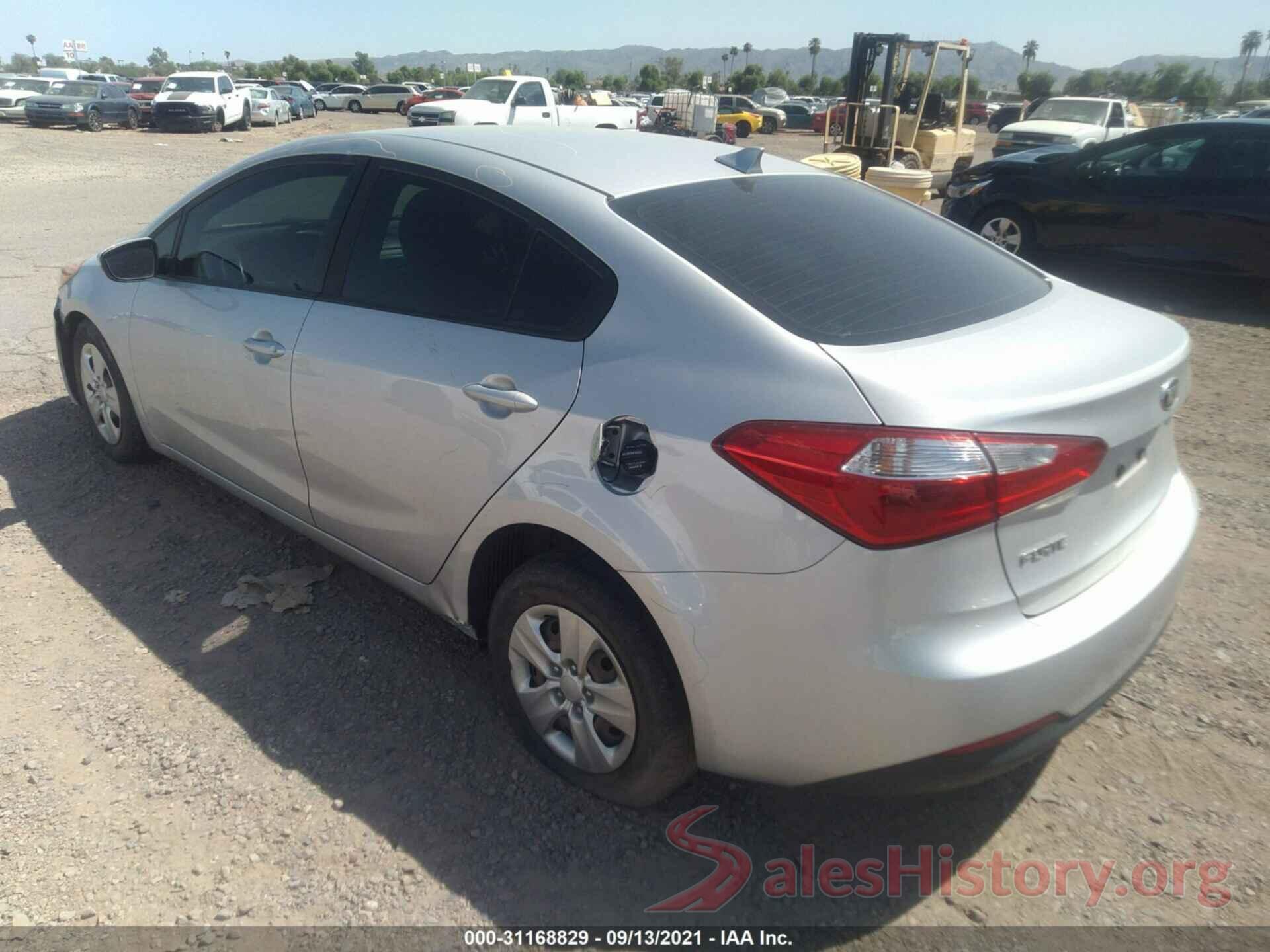 KNAFK4A6XG5515659 2016 KIA FORTE