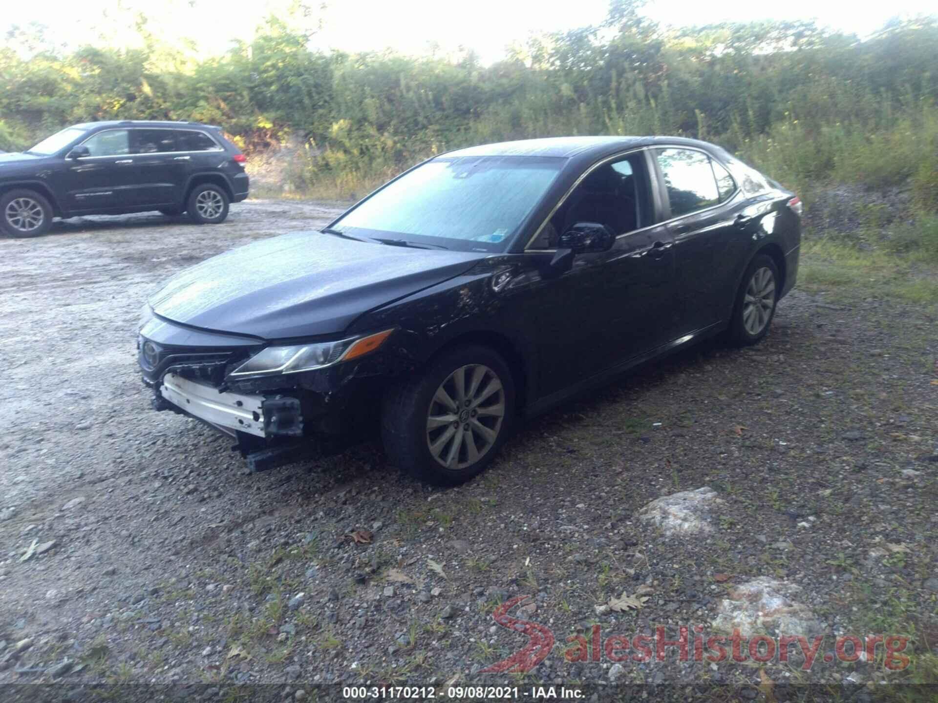 4T1B11HK8JU069848 2018 TOYOTA CAMRY