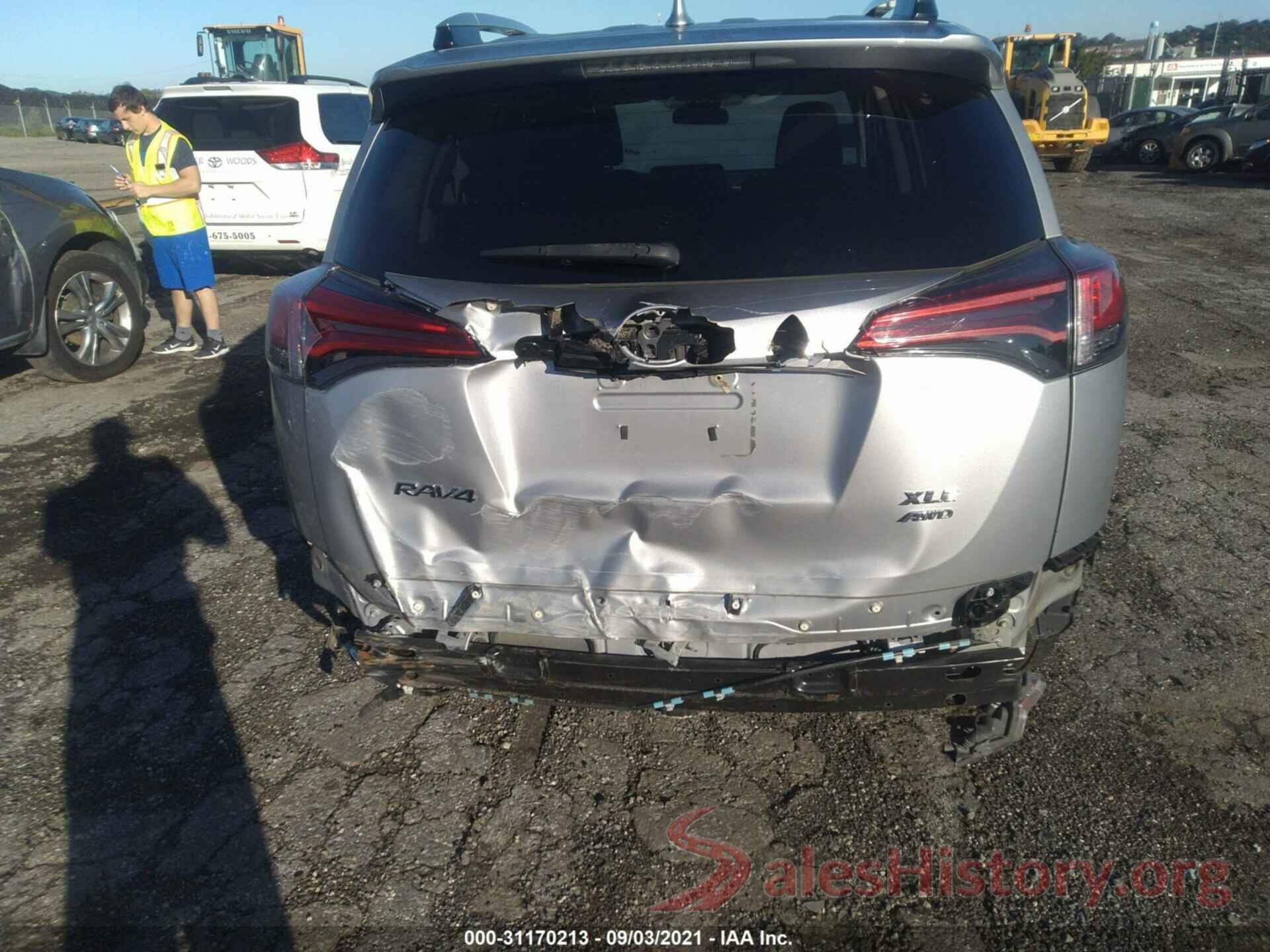 2T3RFREV3HW589759 2017 TOYOTA RAV4