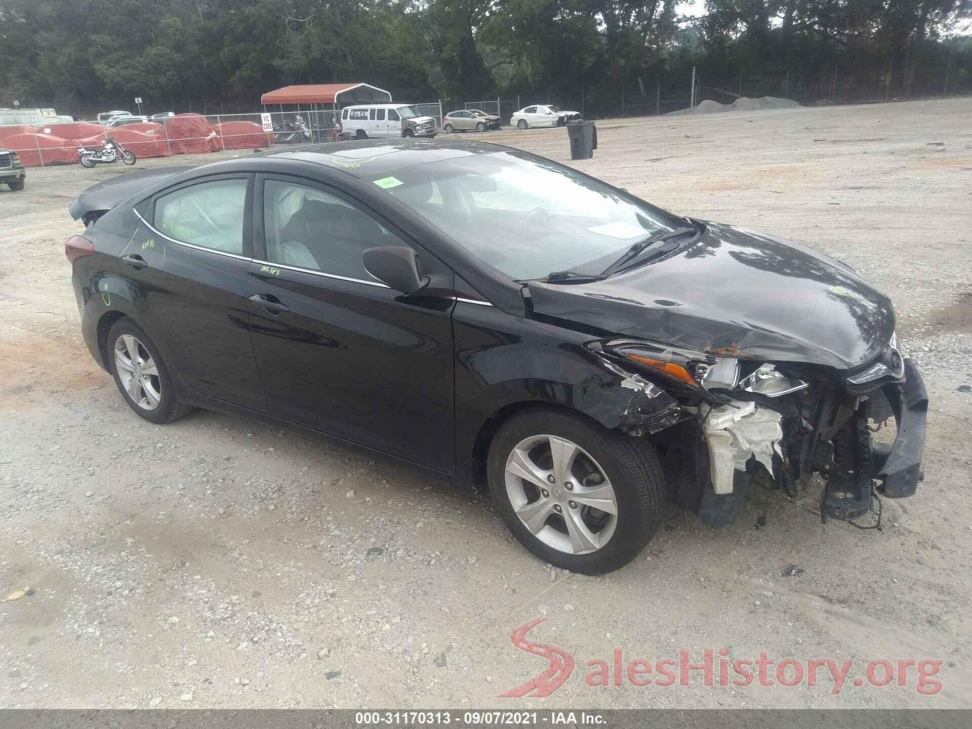 KMHDH4AE5GU606243 2016 HYUNDAI ELANTRA