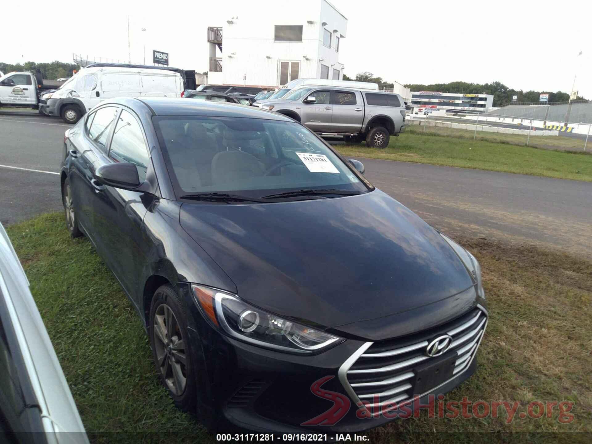 5NPD84LF6JH238862 2018 HYUNDAI ELANTRA