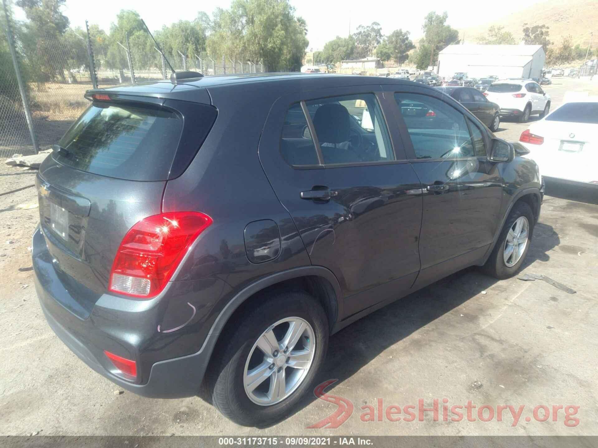 3GNCJKSB5KL301445 2019 CHEVROLET TRAX