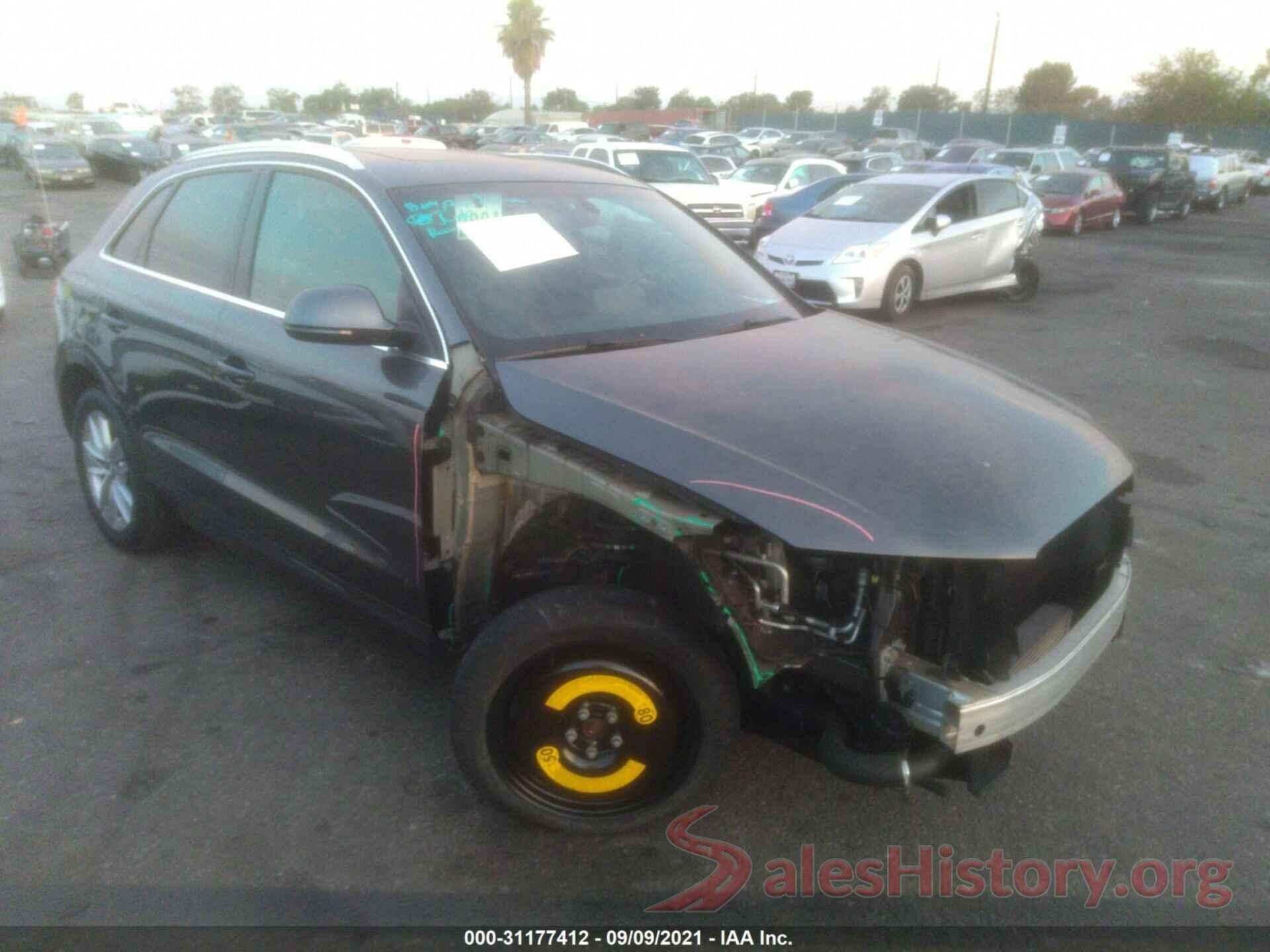 WA1HCCFS9JR003717 2018 AUDI Q3