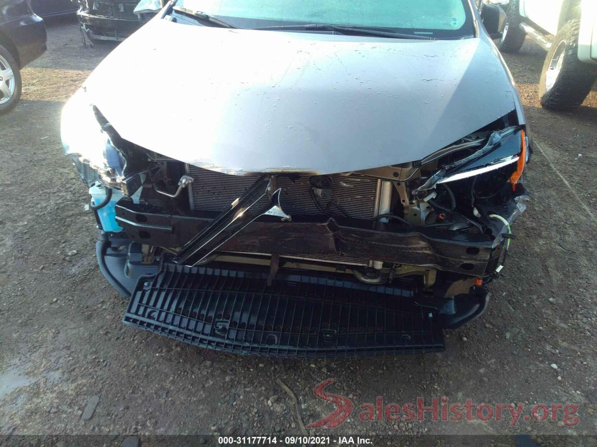 5YFBURHE3JP750873 2018 TOYOTA COROLLA