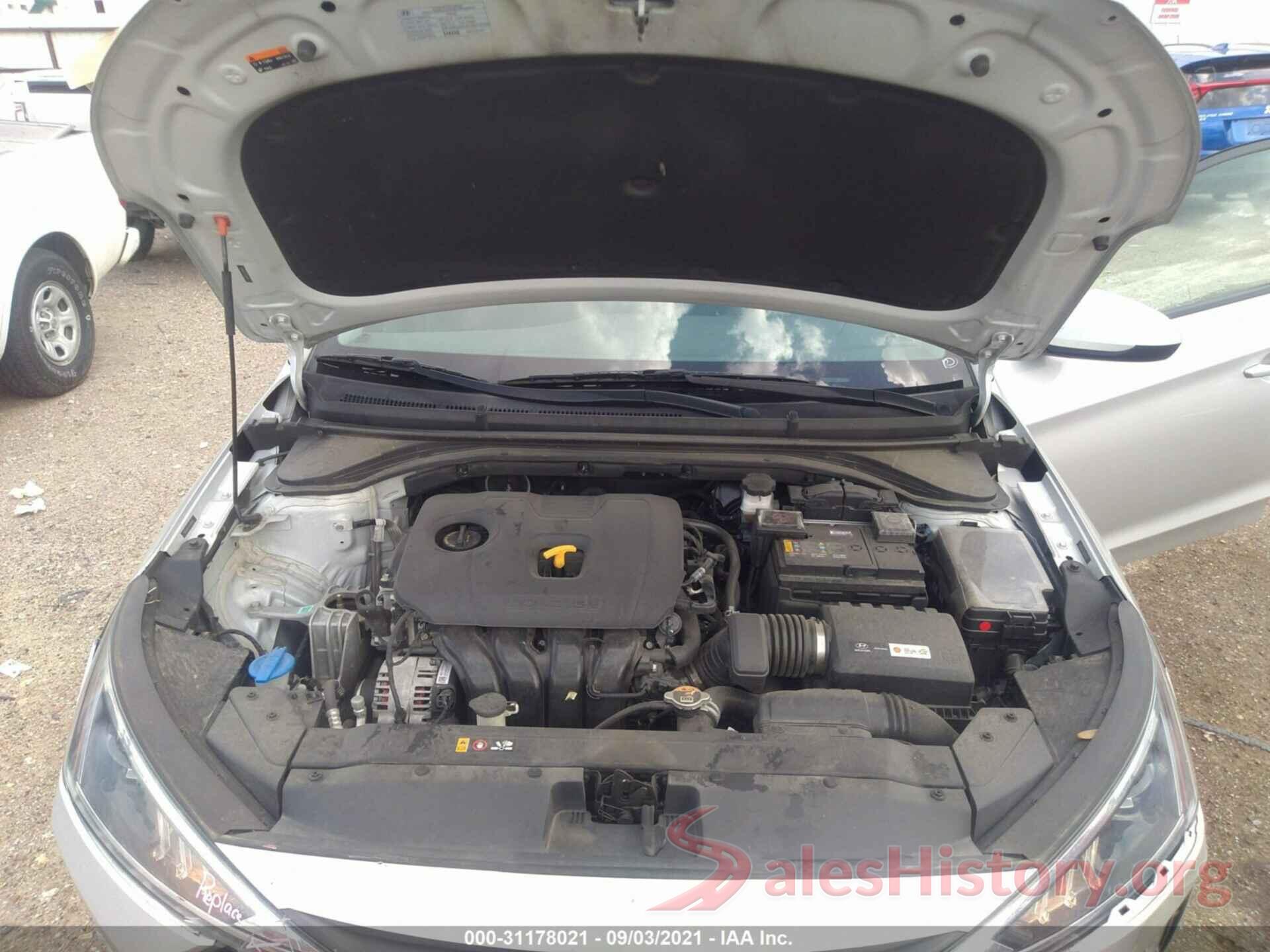 5NPD84LF2KH484681 2019 HYUNDAI ELANTRA