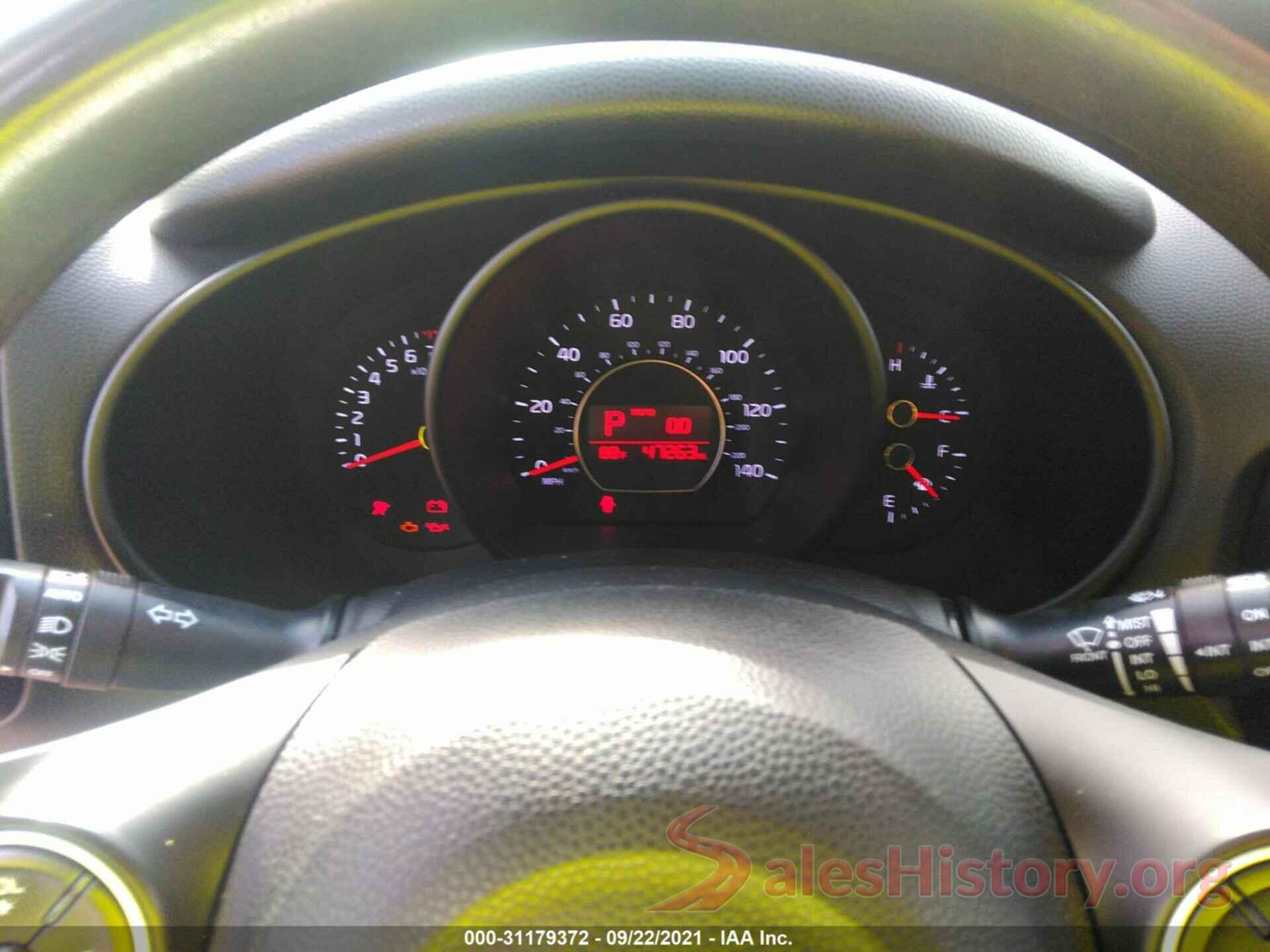 KNDJN2A27G7245204 2016 KIA SOUL