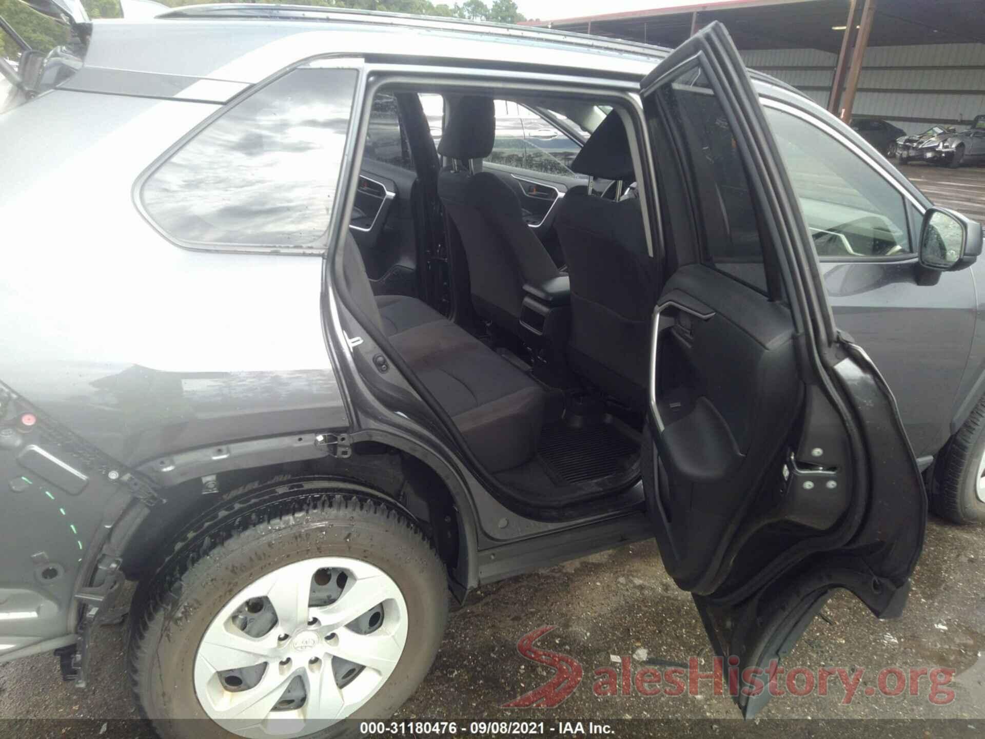 JTMH1RFV7KJ010853 2019 TOYOTA RAV4