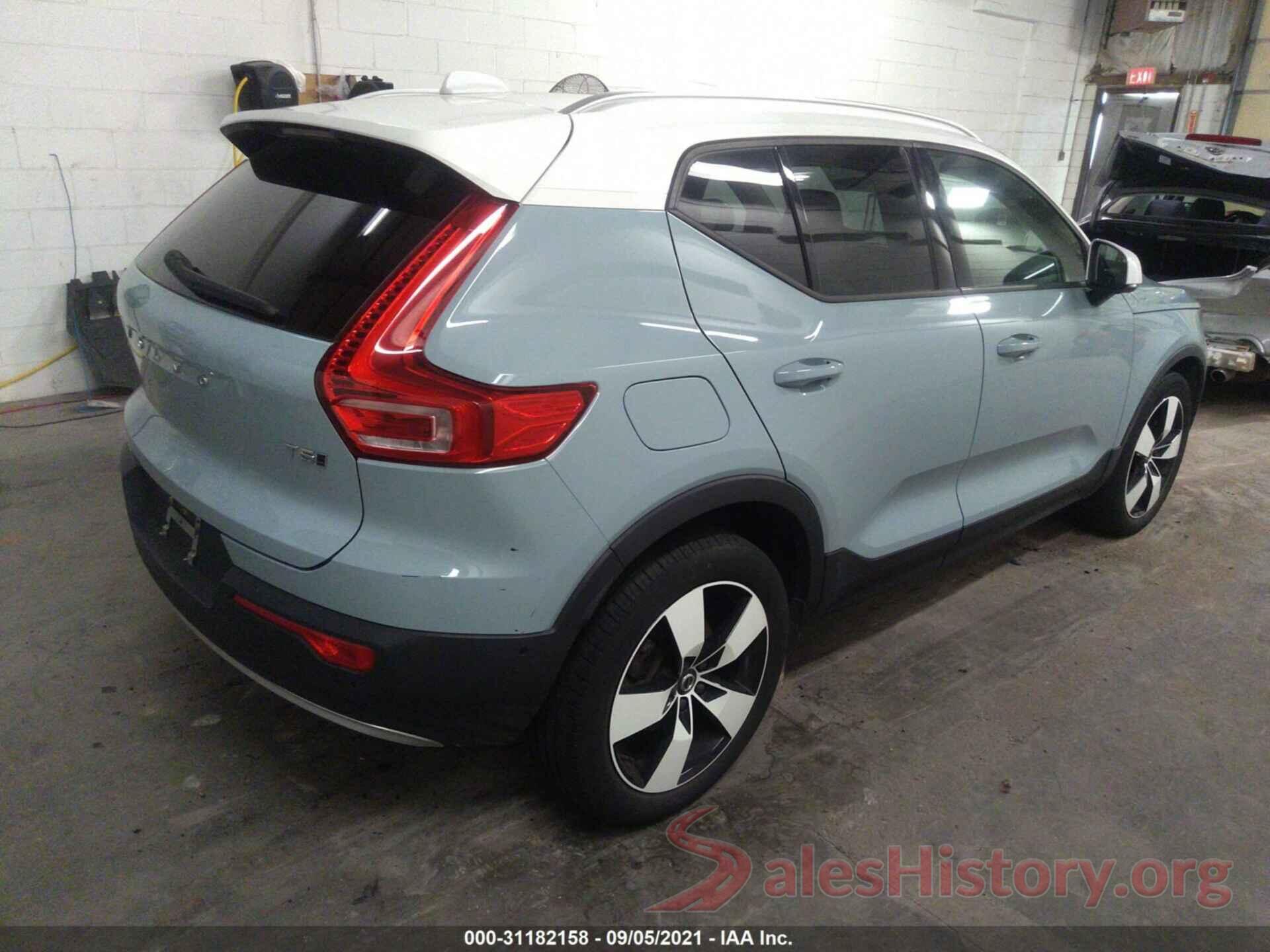 YV4162UK0K2058883 2019 VOLVO XC40