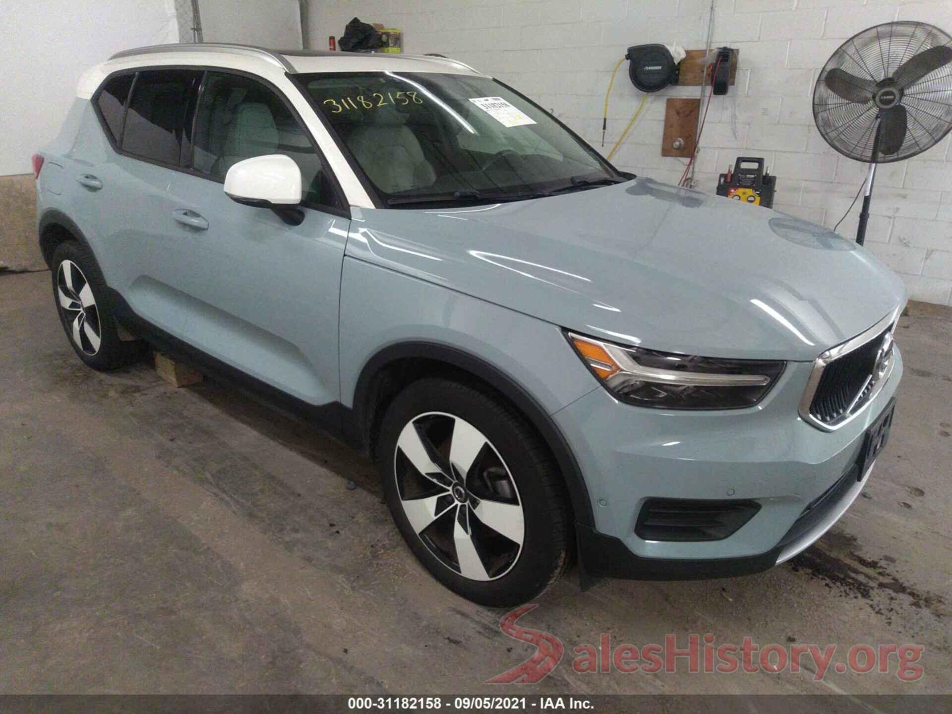 YV4162UK0K2058883 2019 VOLVO XC40