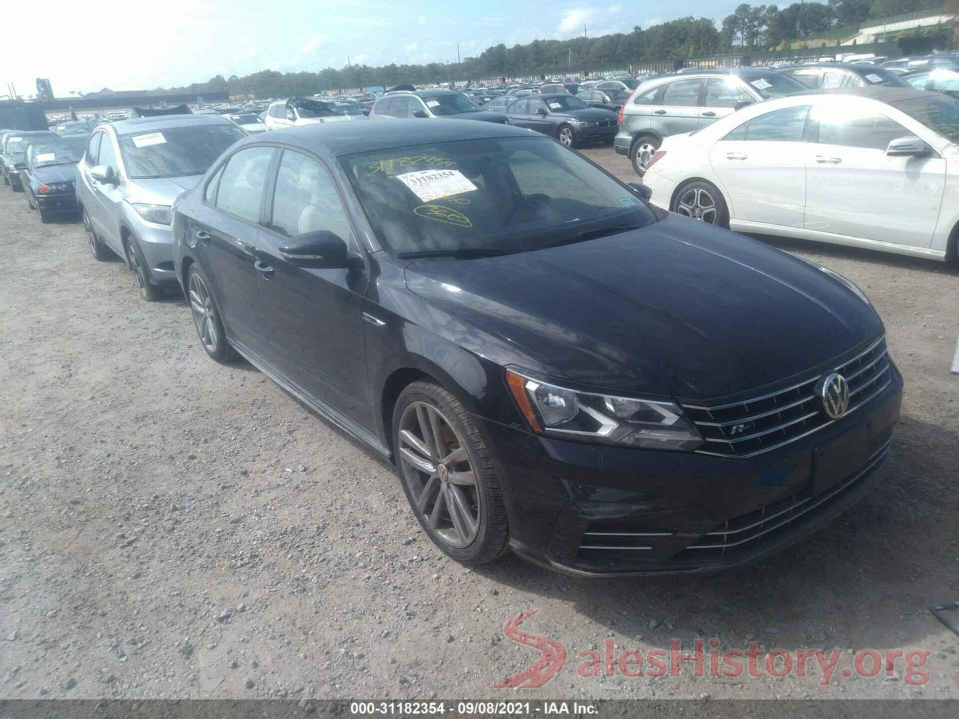 1VWAA7A32JC041861 2018 VOLKSWAGEN PASSAT