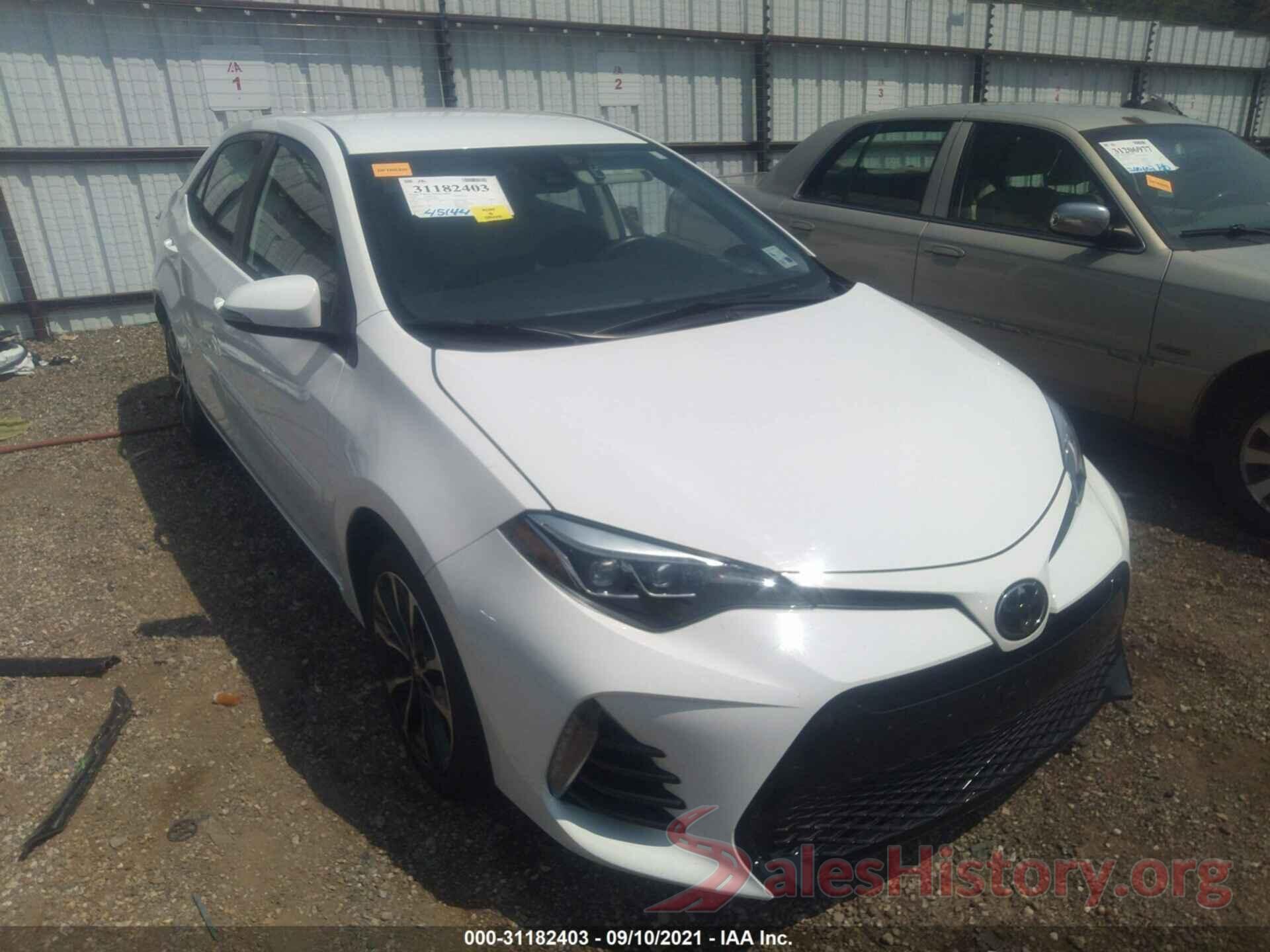 5YFBURHEXJP844801 2018 TOYOTA COROLLA