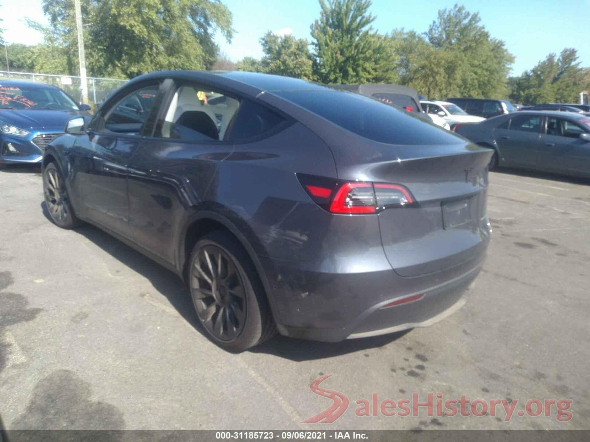 5YJYGDEEXMF075211 2021 TESLA MODEL Y