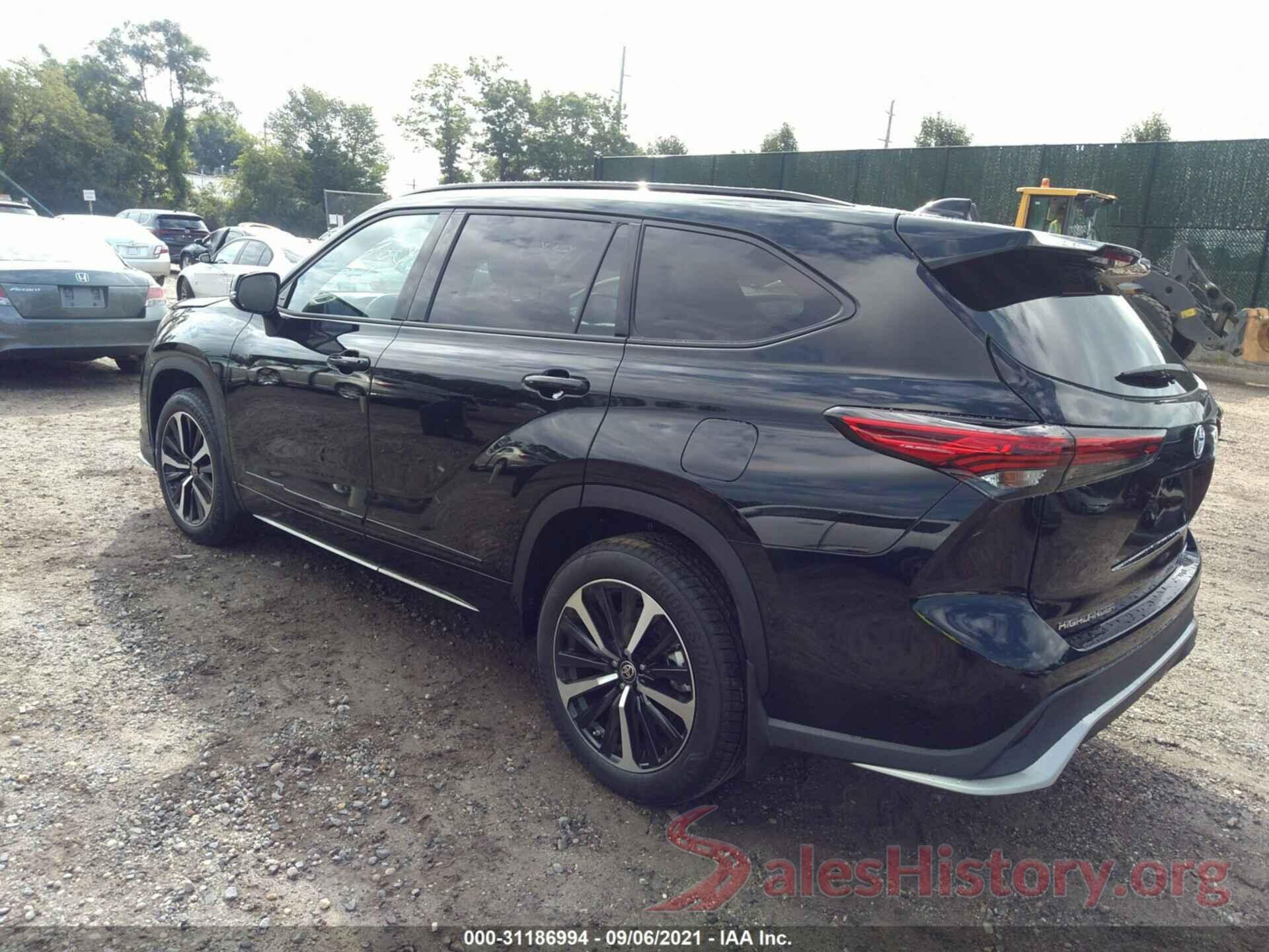 5TDLZRBH9MS147320 2021 TOYOTA HIGHLANDER