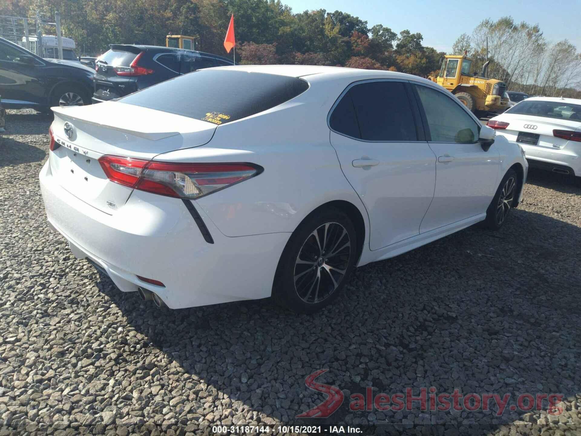 JTNB11HK8J3010742 2018 TOYOTA CAMRY