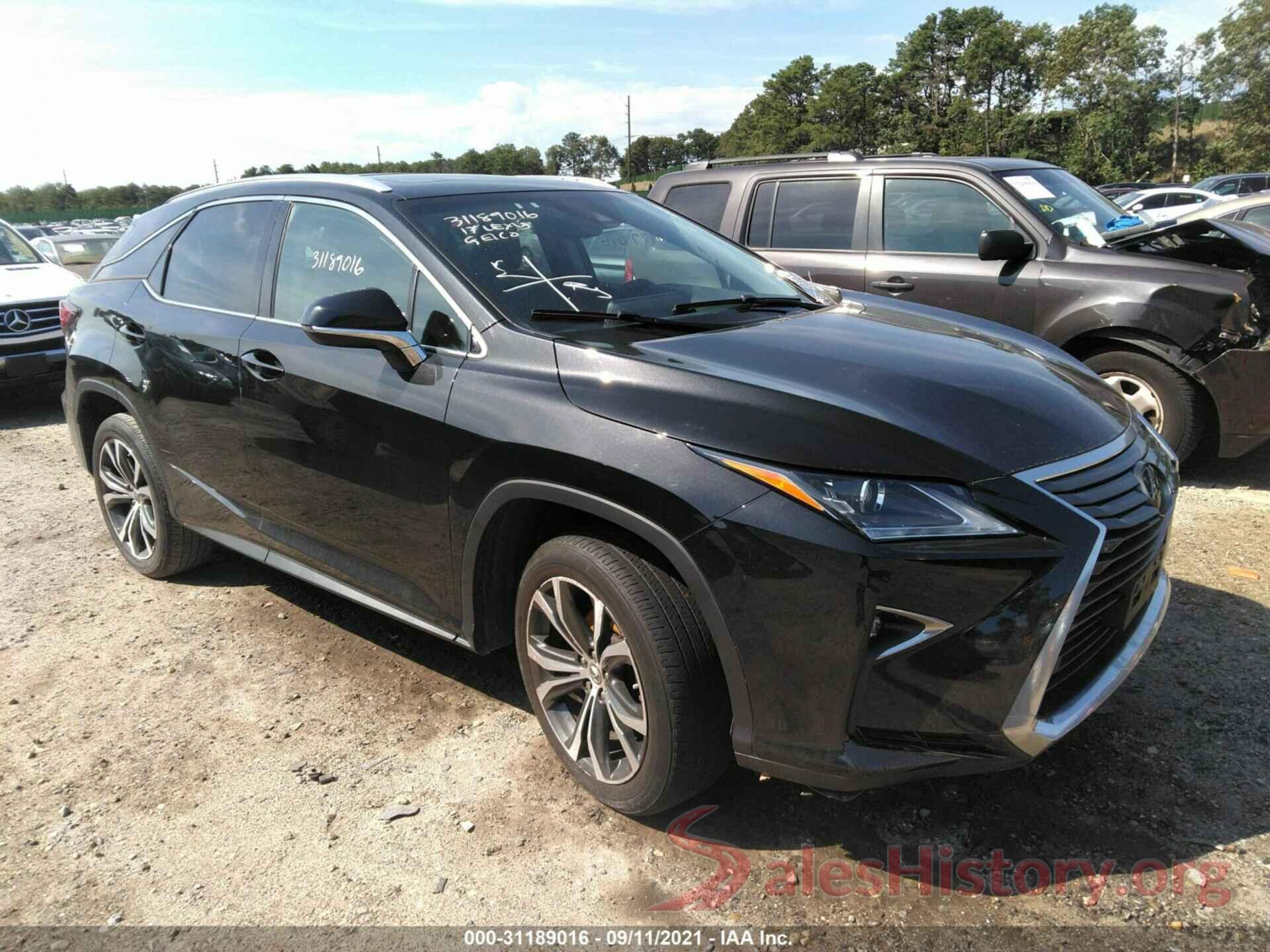 2T2BZMCA4HC083021 2017 LEXUS RX