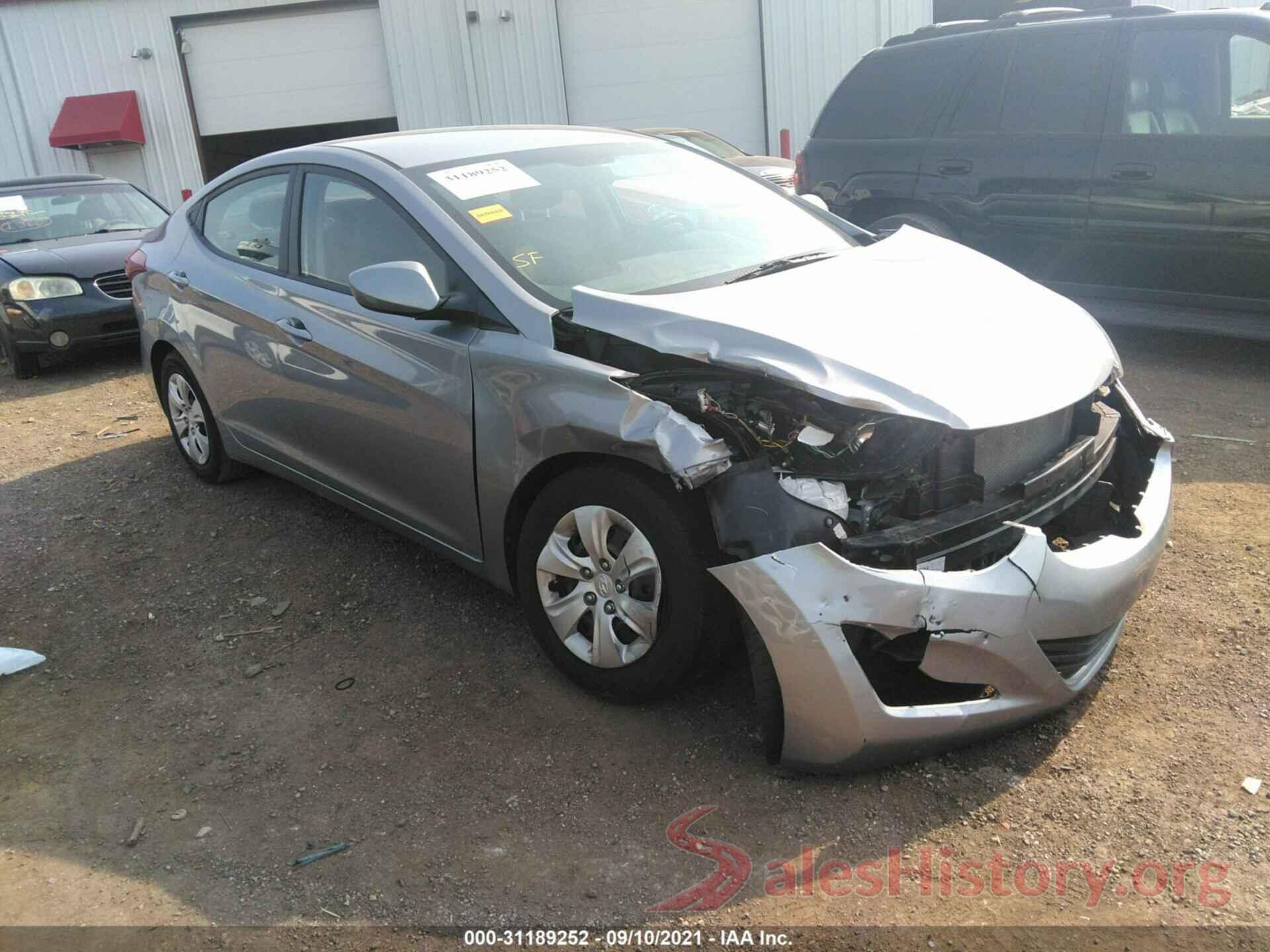 5NPDH4AE9GH785403 2016 HYUNDAI ELANTRA