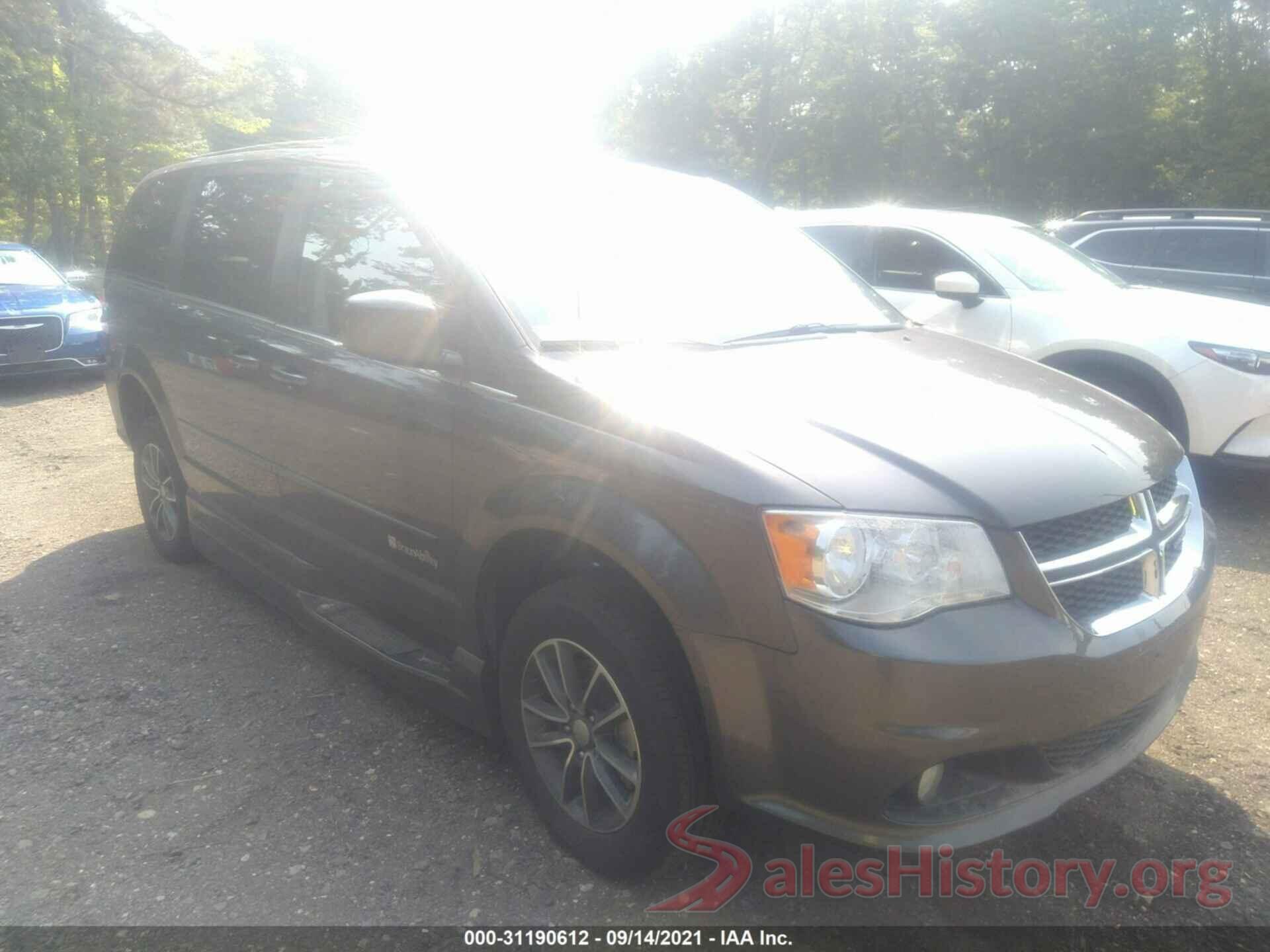 2C4RDGCG0HR604307 2017 DODGE GRAND CARAVAN