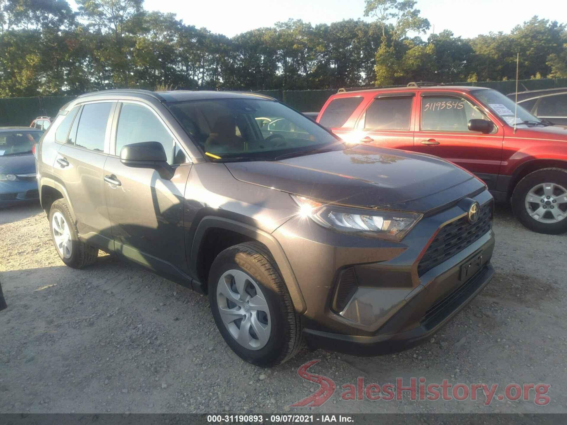 JTMF1RFV9KJ003880 2019 TOYOTA RAV4