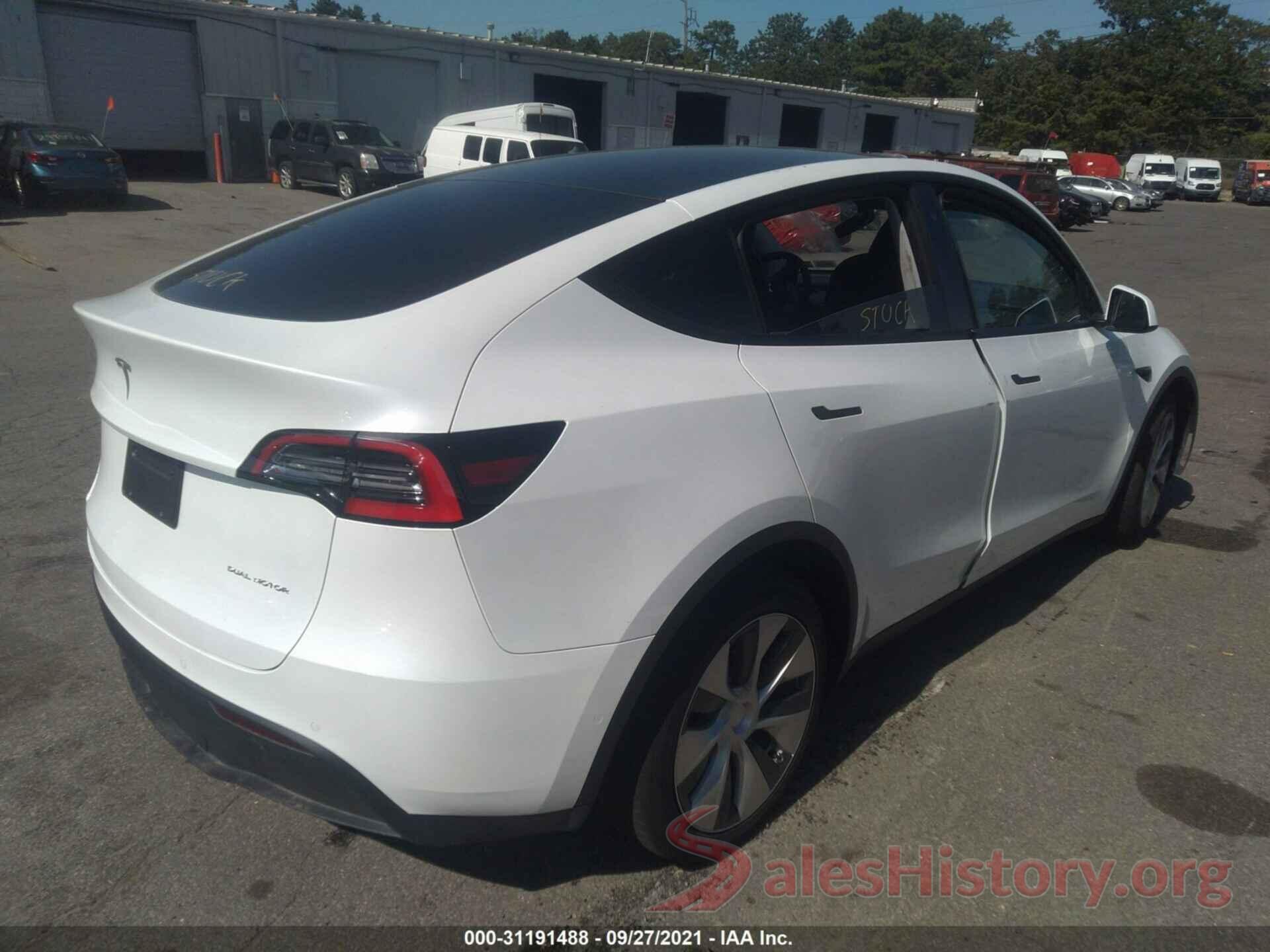 5YJYGDEE9MF106769 2021 TESLA MODEL Y