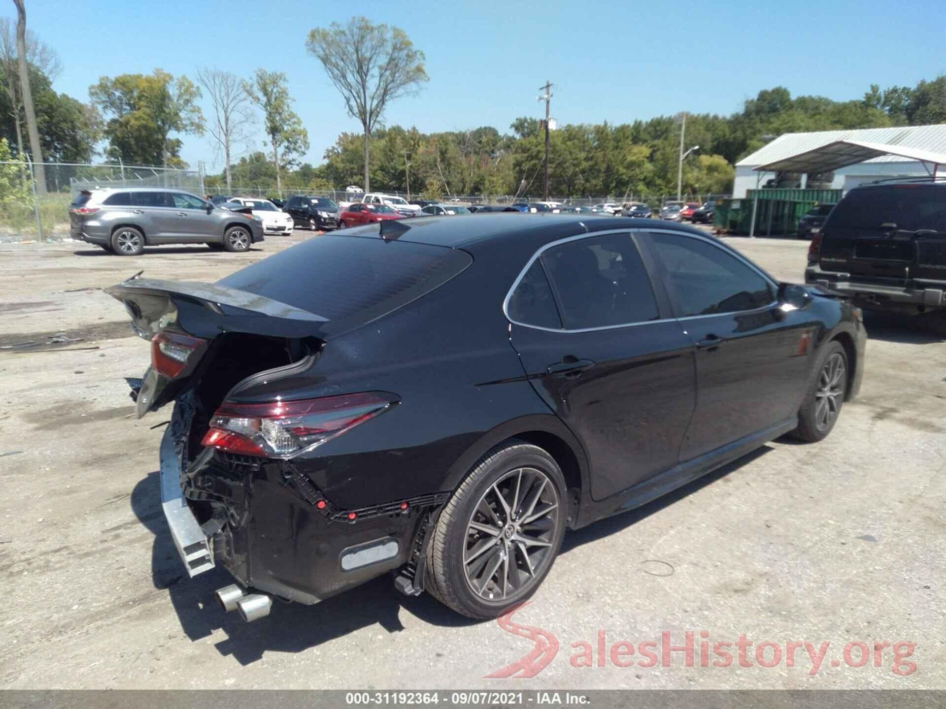 4T1G11AK1MU569760 2021 TOYOTA CAMRY