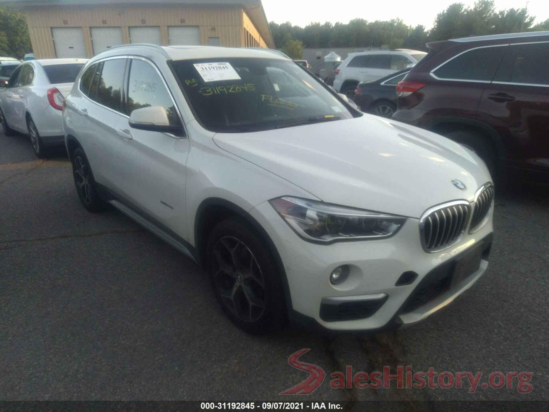 WBXHT3C37H5F71913 2017 BMW X1