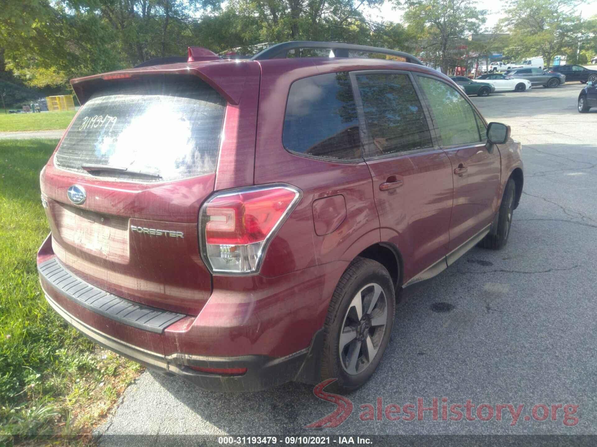 JF2SJAGC4JH403219 2018 SUBARU FORESTER