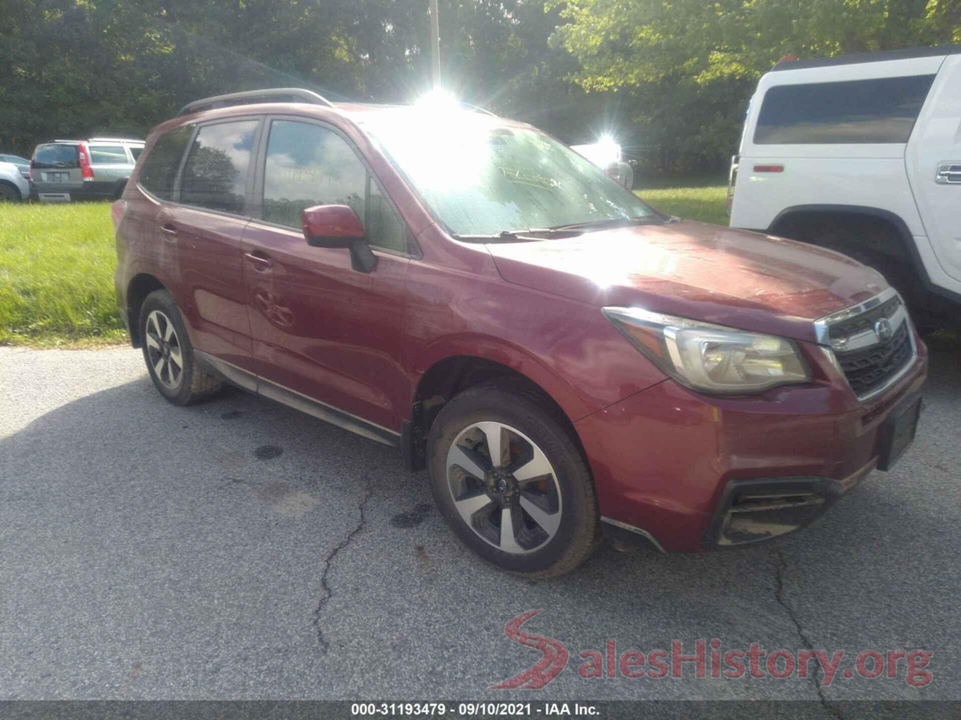 JF2SJAGC4JH403219 2018 SUBARU FORESTER