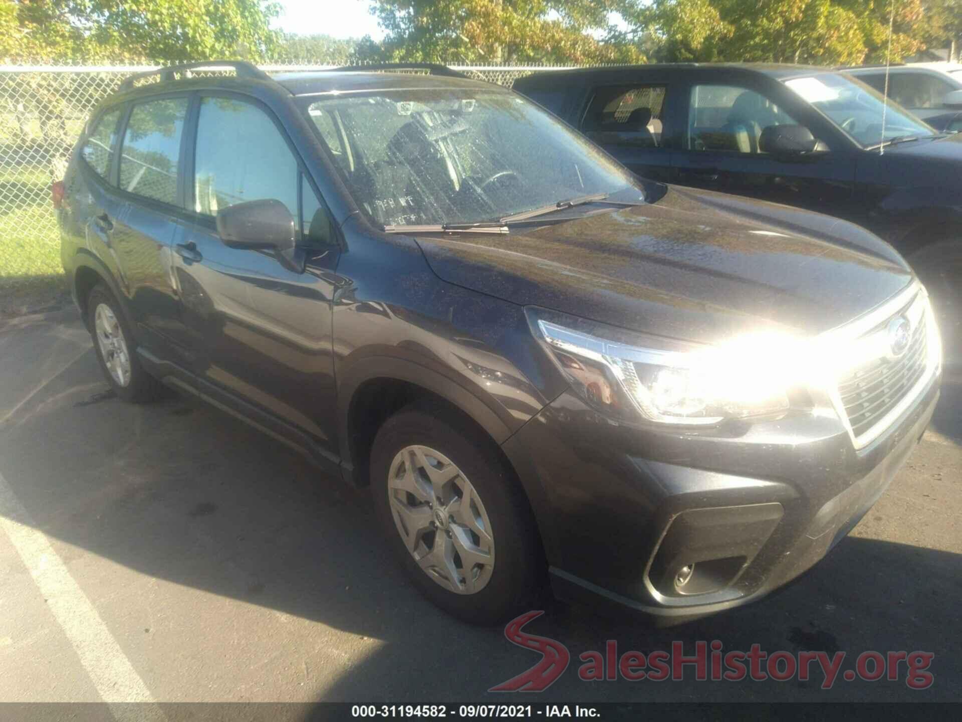 JF2SKACCXKH431739 2019 SUBARU FORESTER