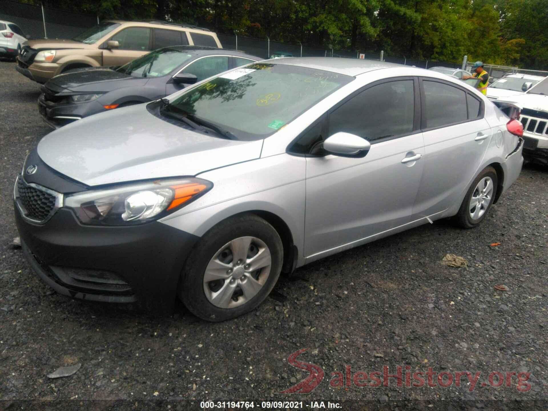 KNAFK4A66G5571548 2016 KIA FORTE