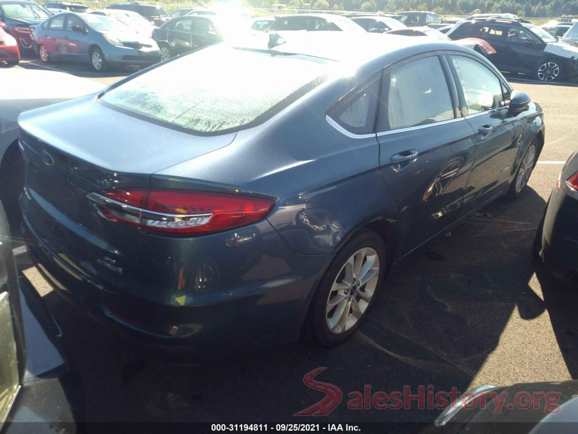 3FA6P0LU9KR101261 2019 FORD FUSION HYBRID