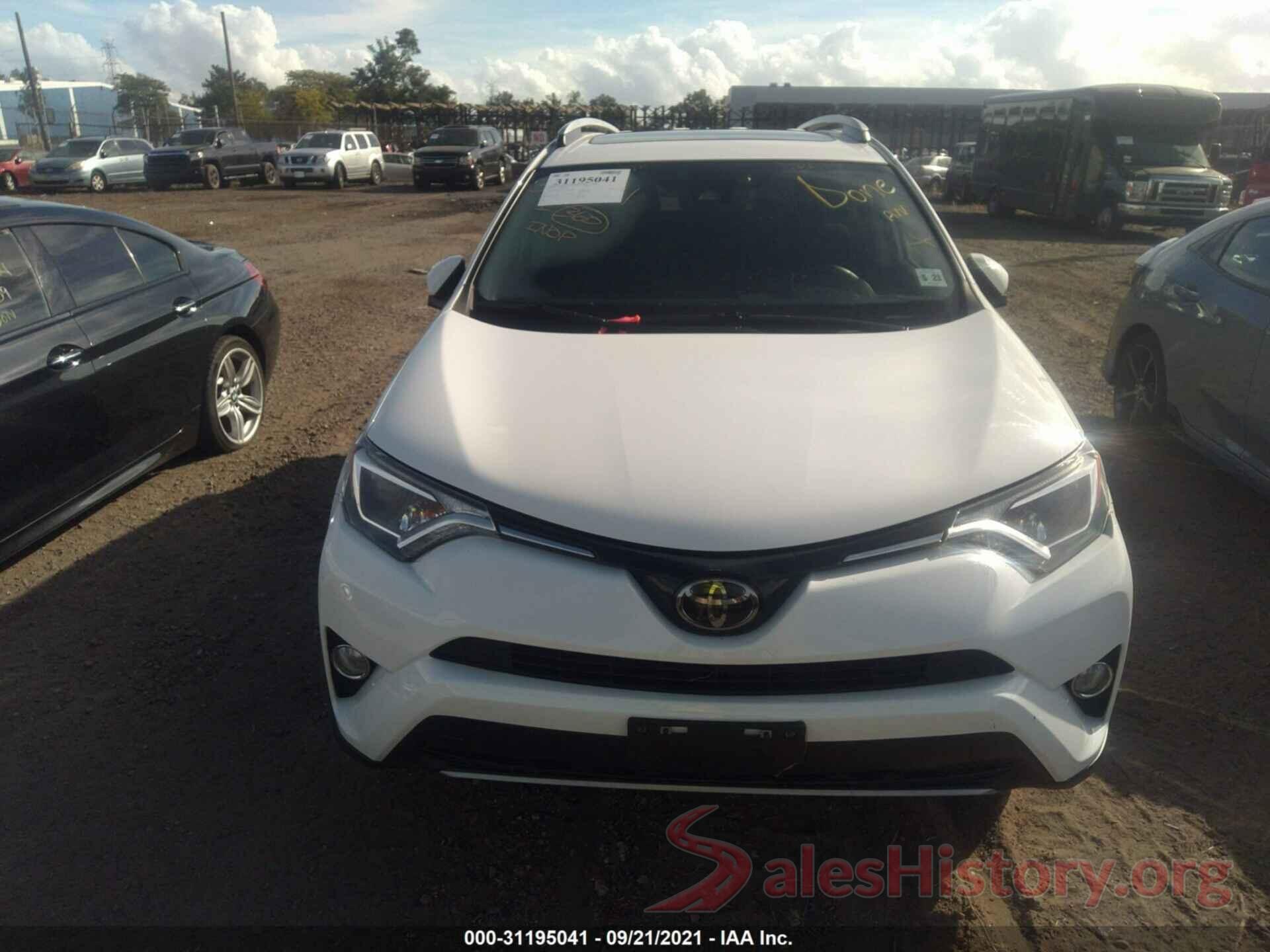 JTMRFREV1JD234074 2018 TOYOTA RAV4